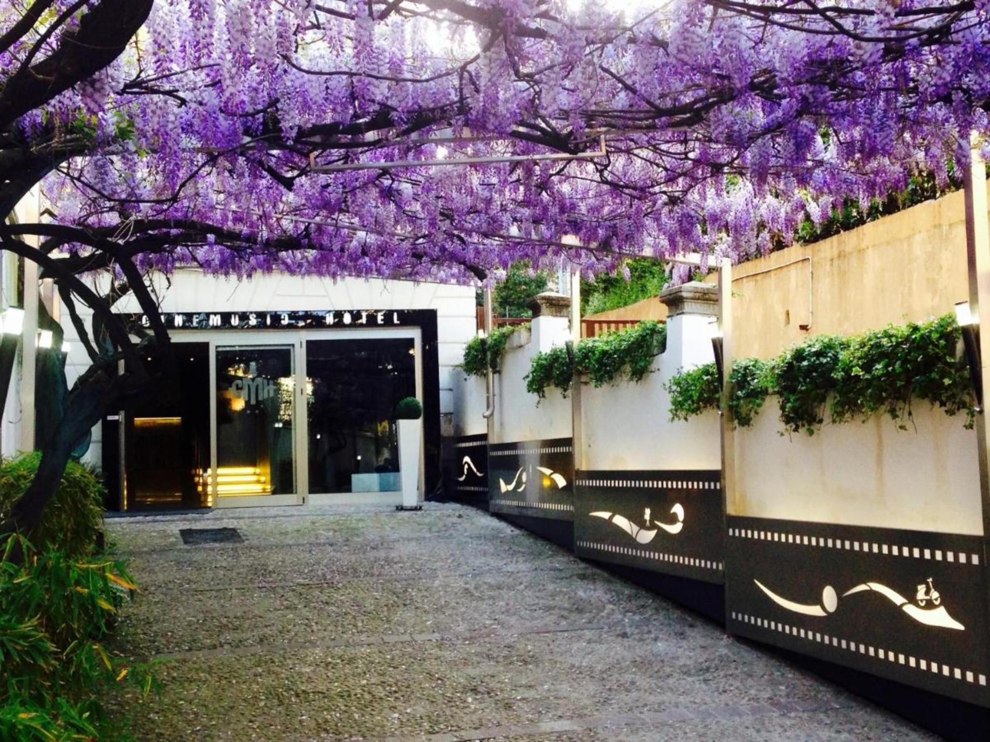 Best Western Cinemusic Hotel 1
