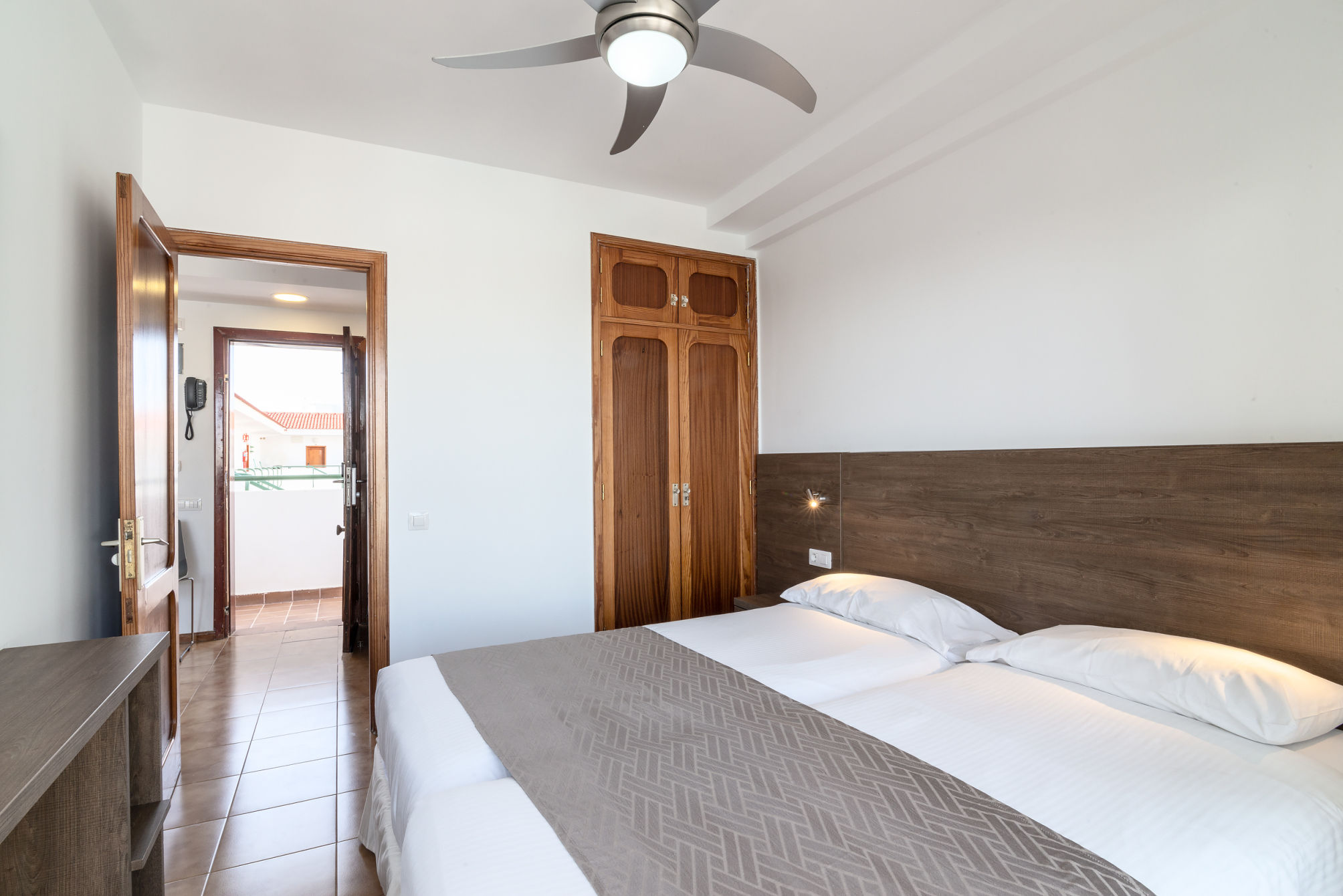 Apartamentos Montemayor 2