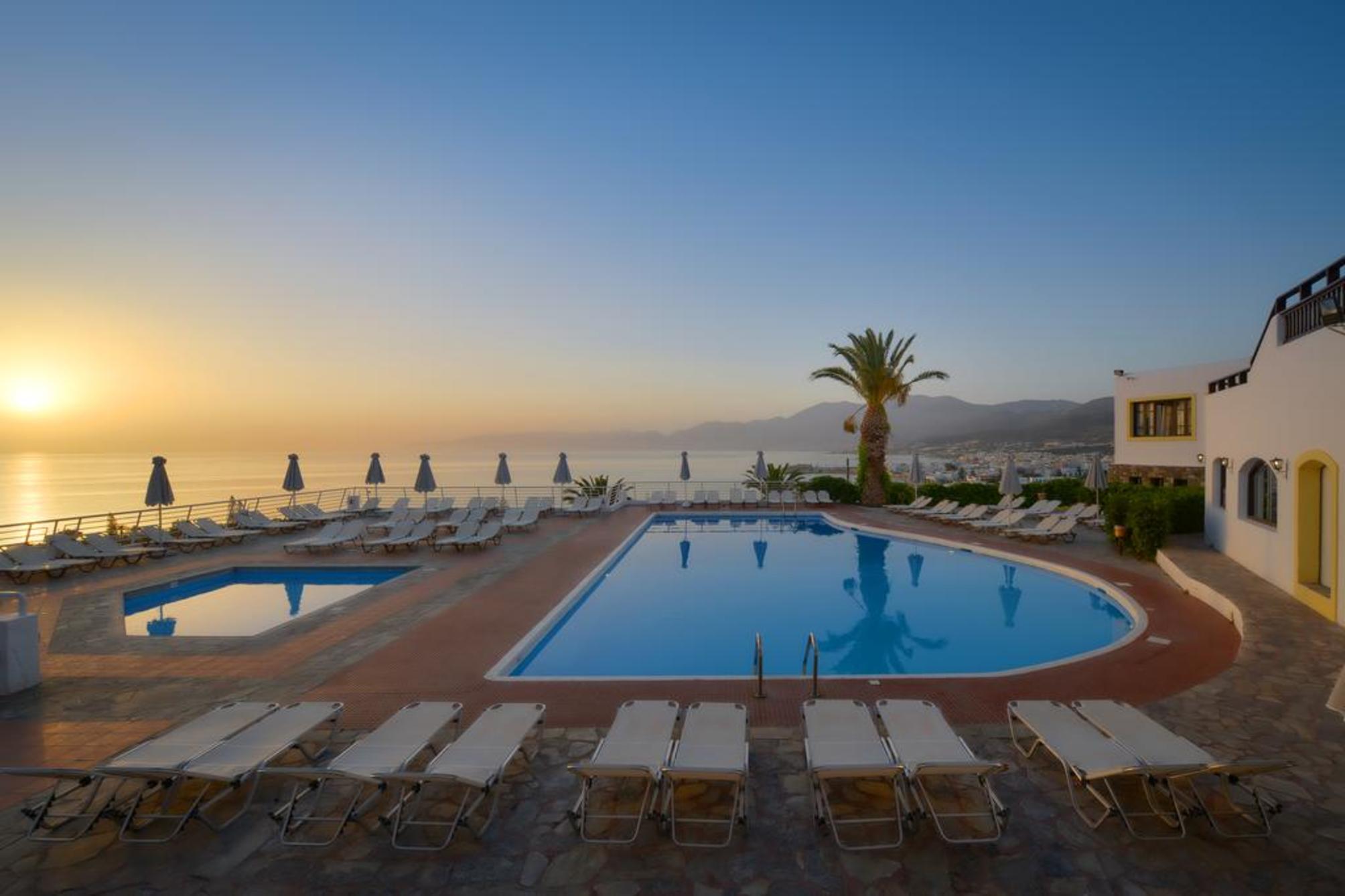 Hersonissos Village Hotel & Bungalows 2