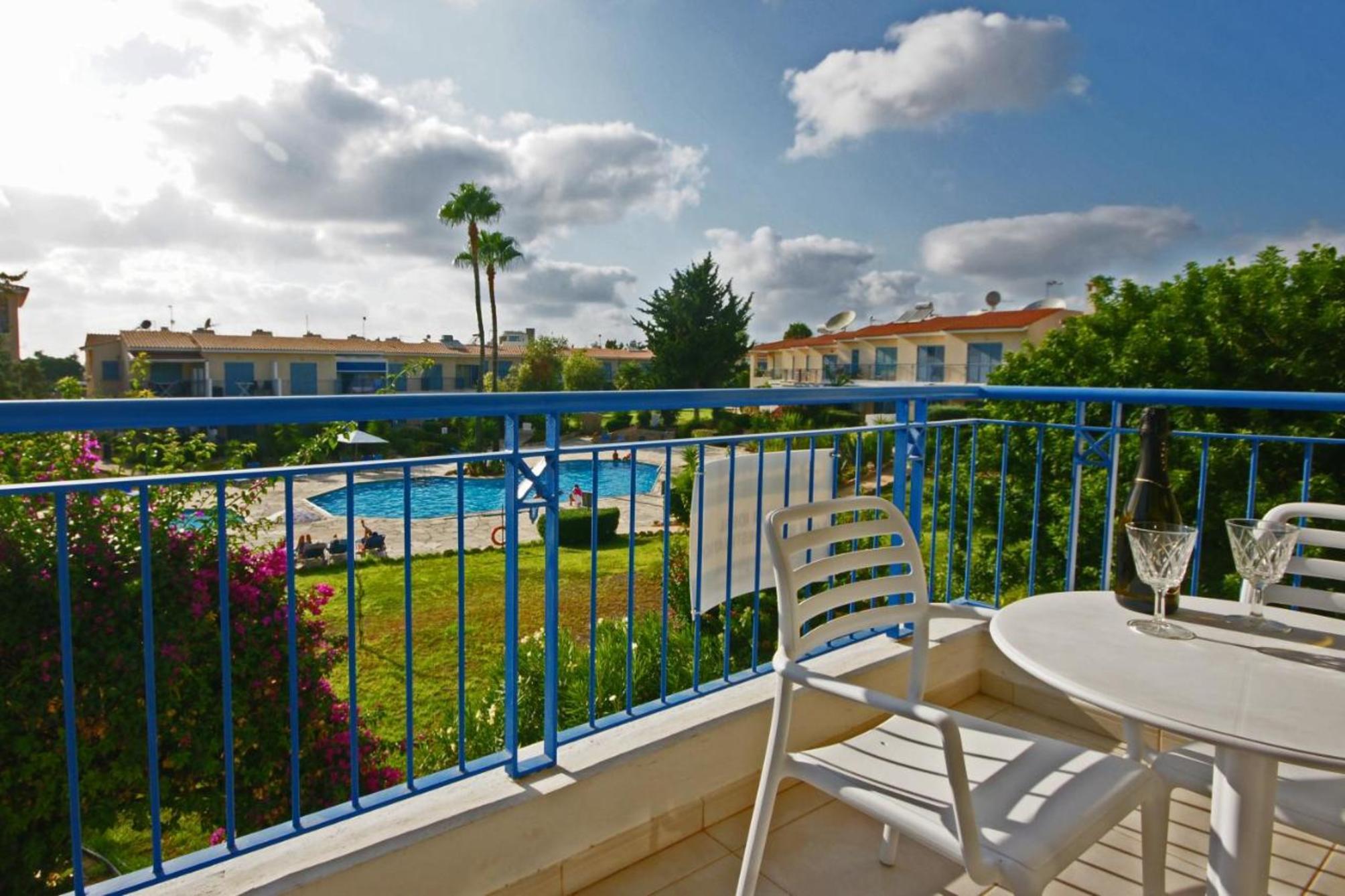 Resitour - Paradise Gardens Apartments 1