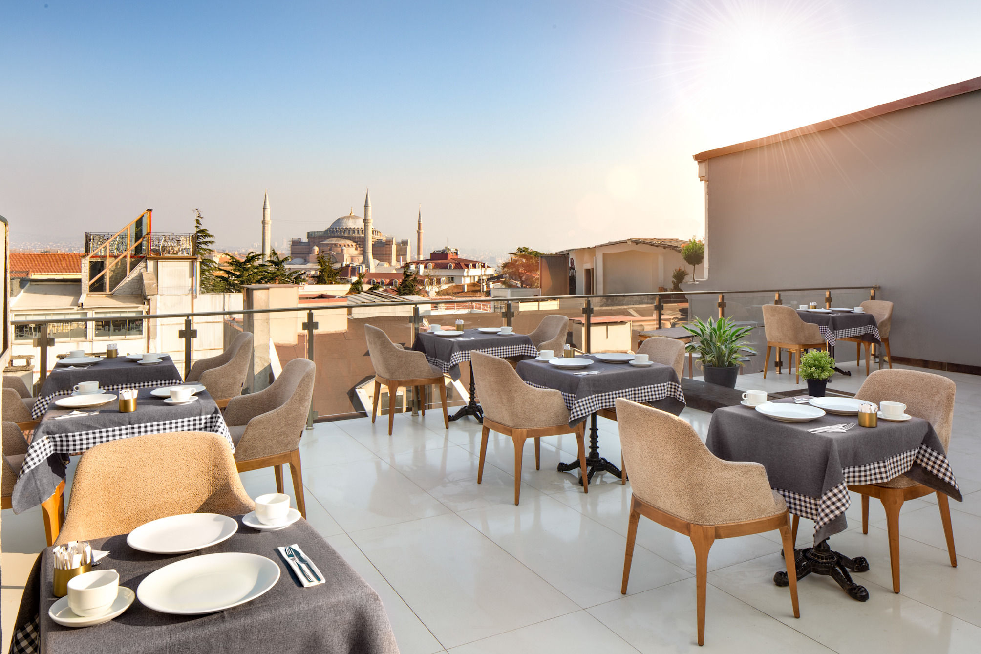 Great Fortune Concept Hotel 1
