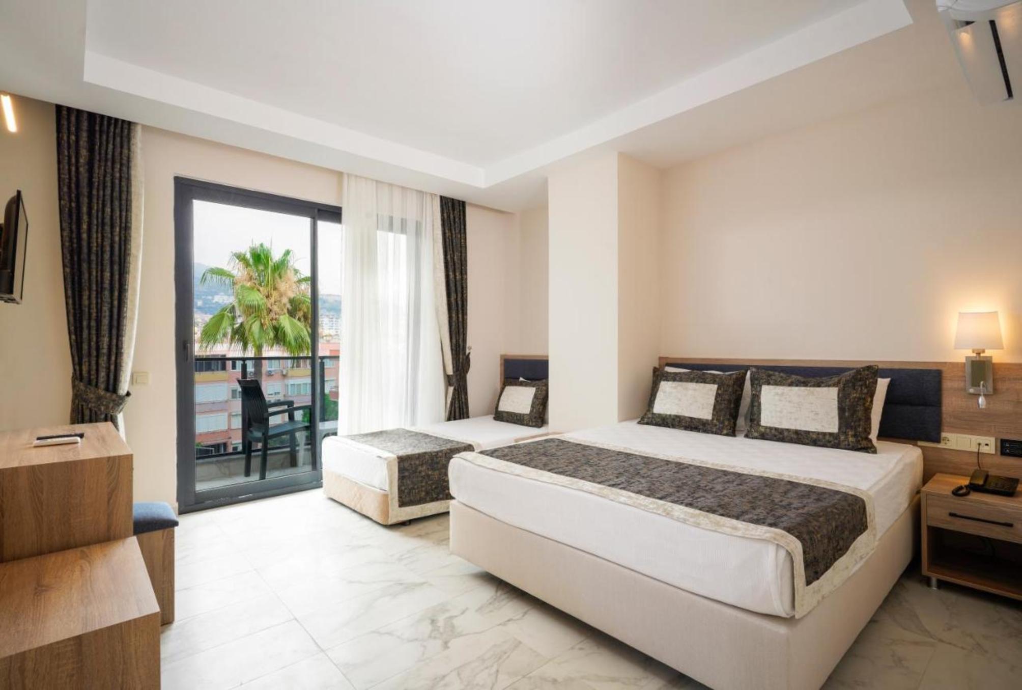 Standard Twin/Double Room