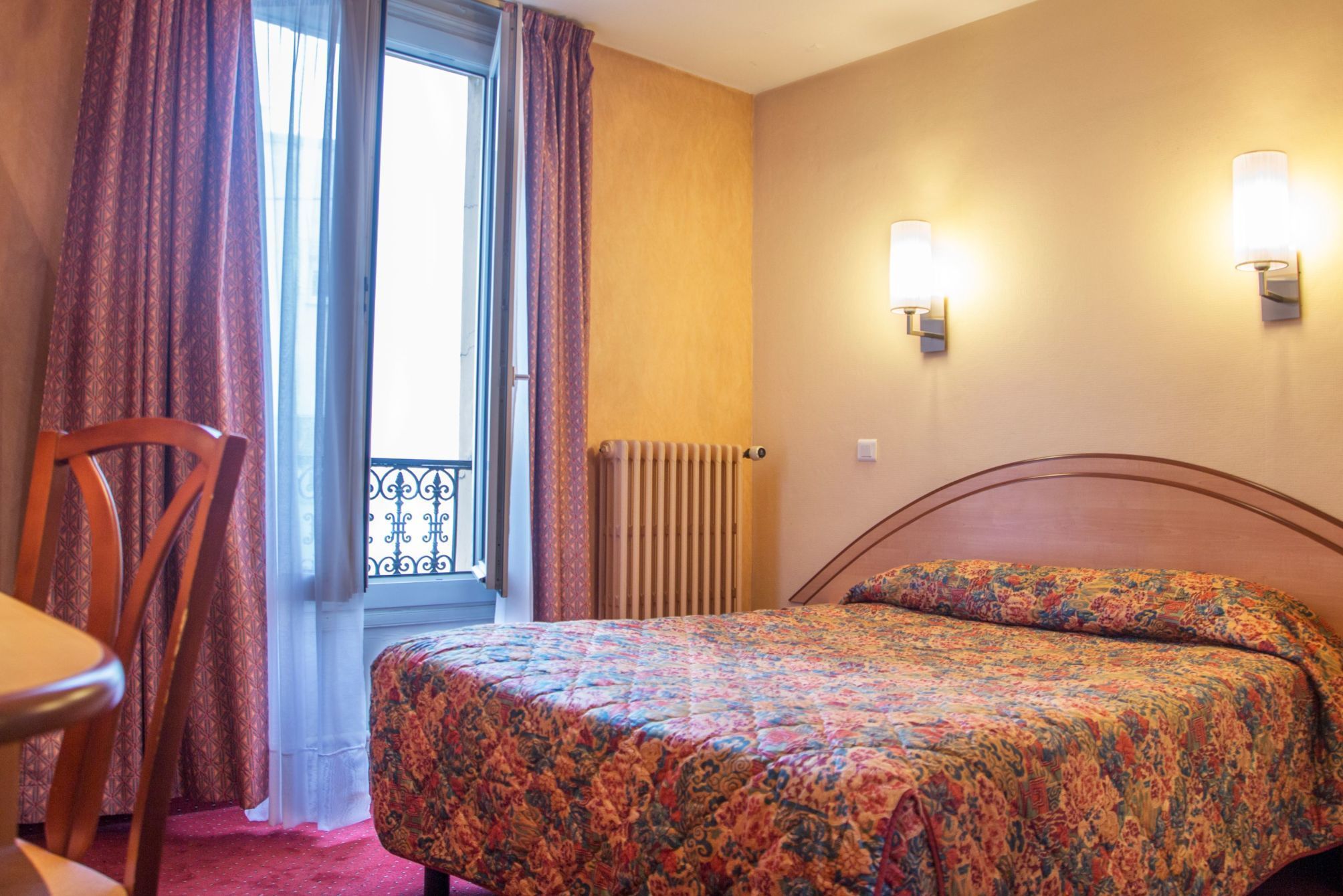 Hotel Terminus Montparnasse 2