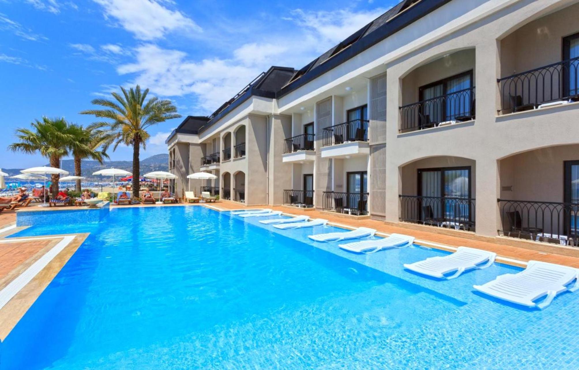 Alaaddin Beach Hotel - Adult Only 1