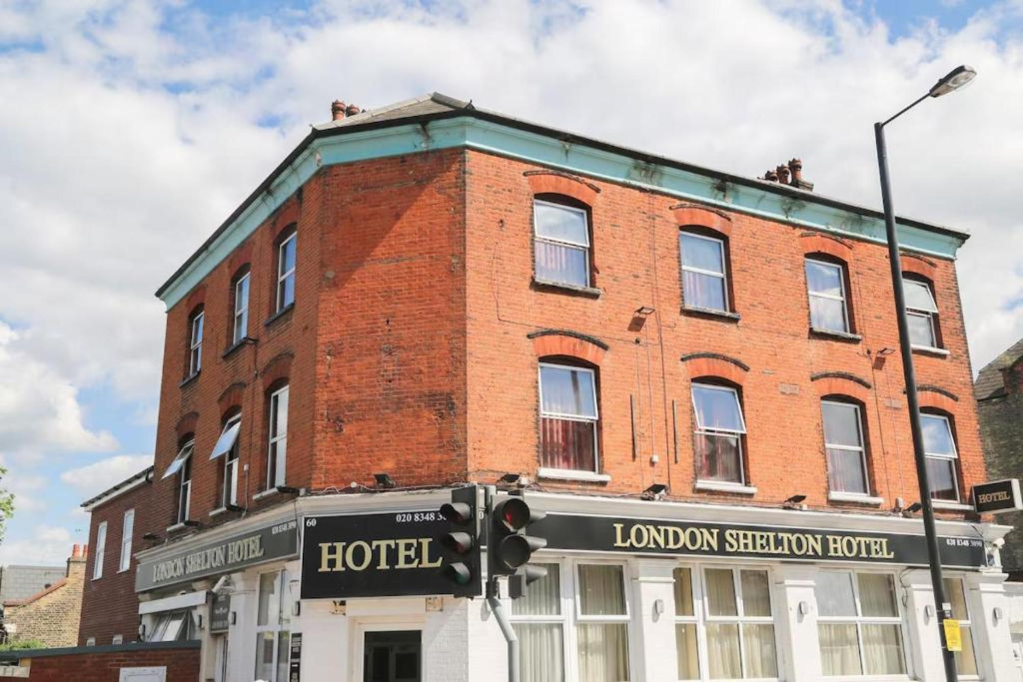 London Shelton Hotel, Finsbury Park 1