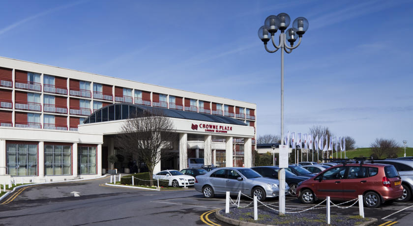 Crowne Plaza LONDON - HEATHROW by IHG 1
