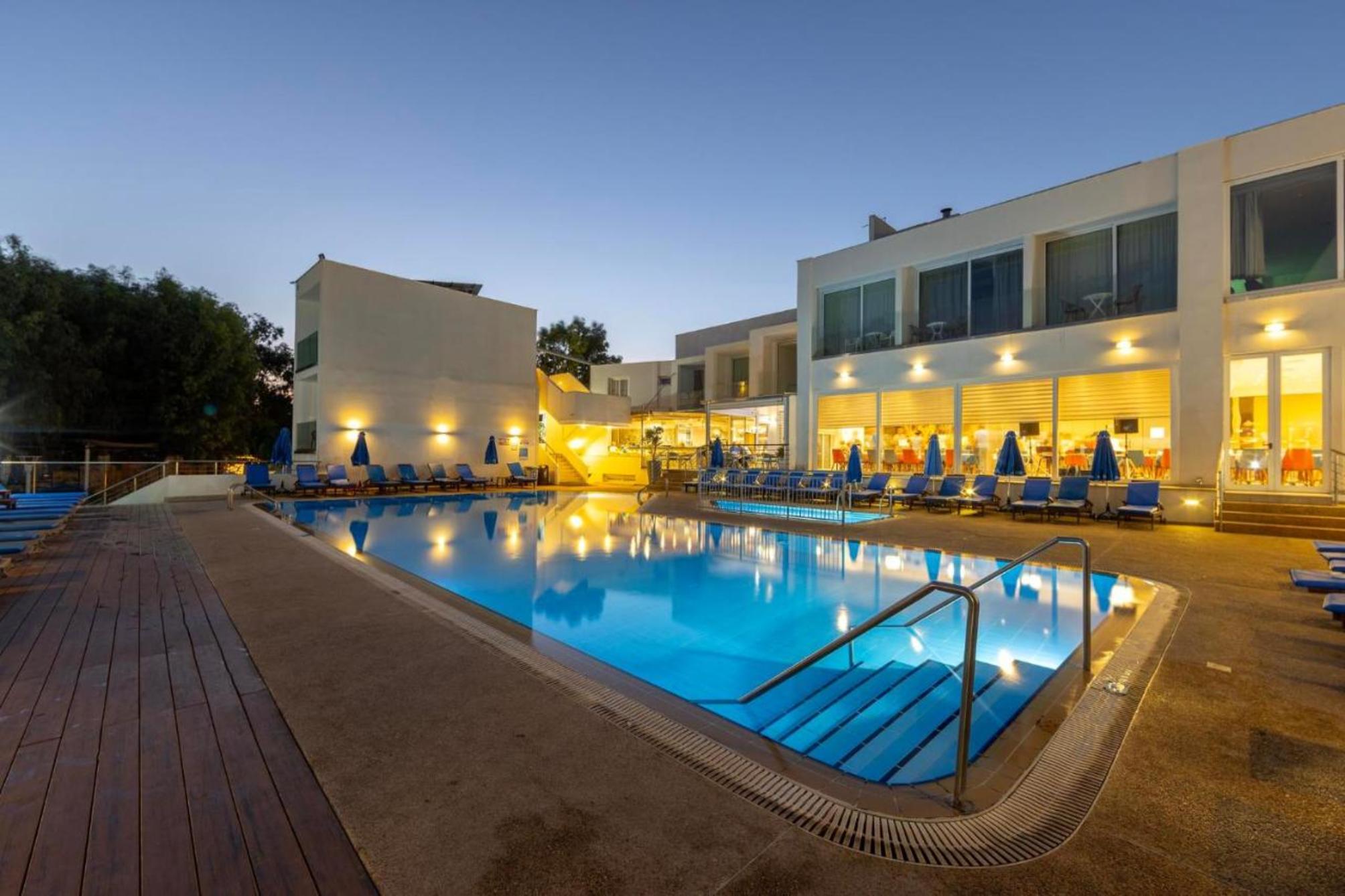 Park Beach Hotel 1