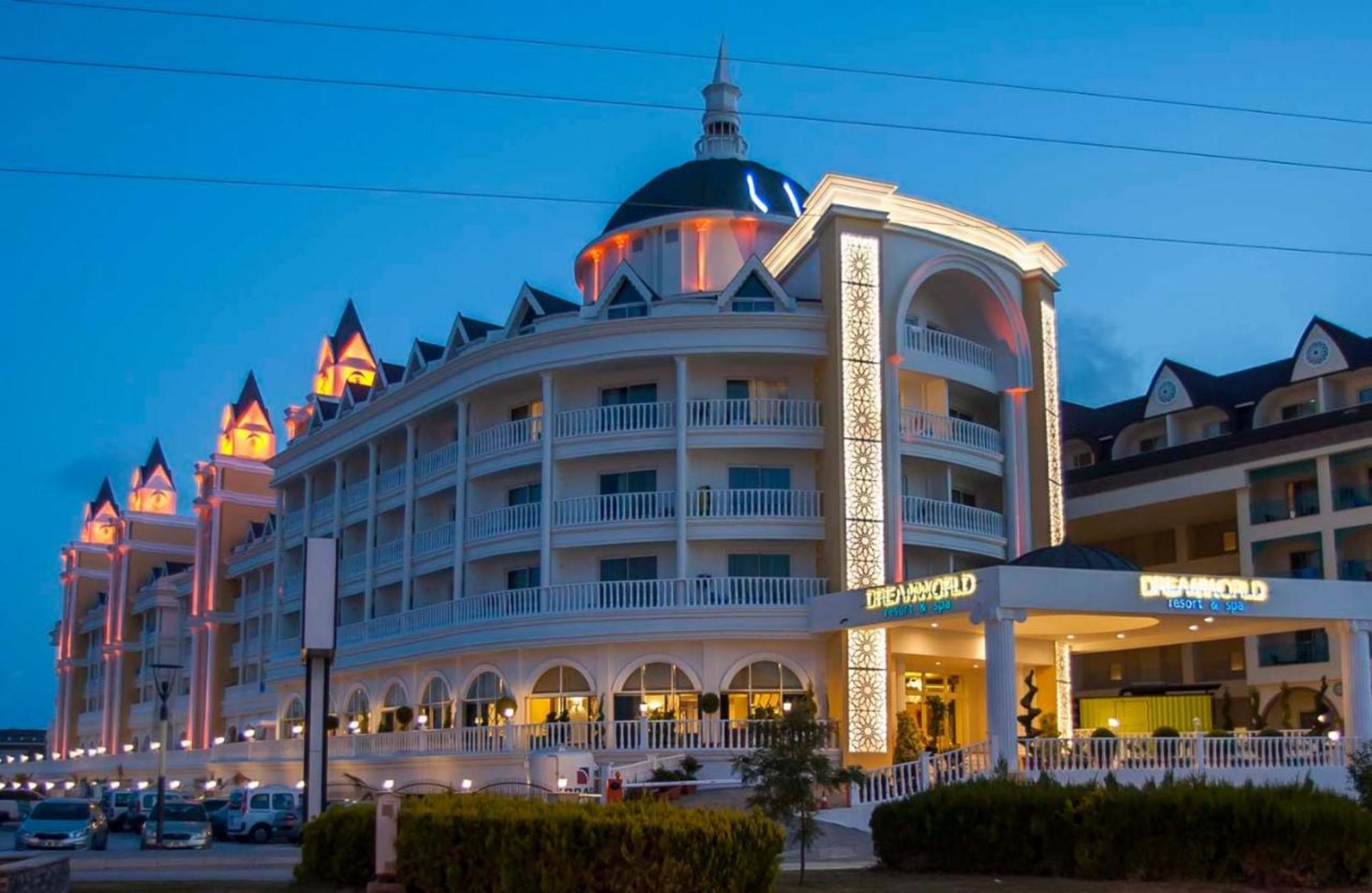 Dream World Resort & Spa 1