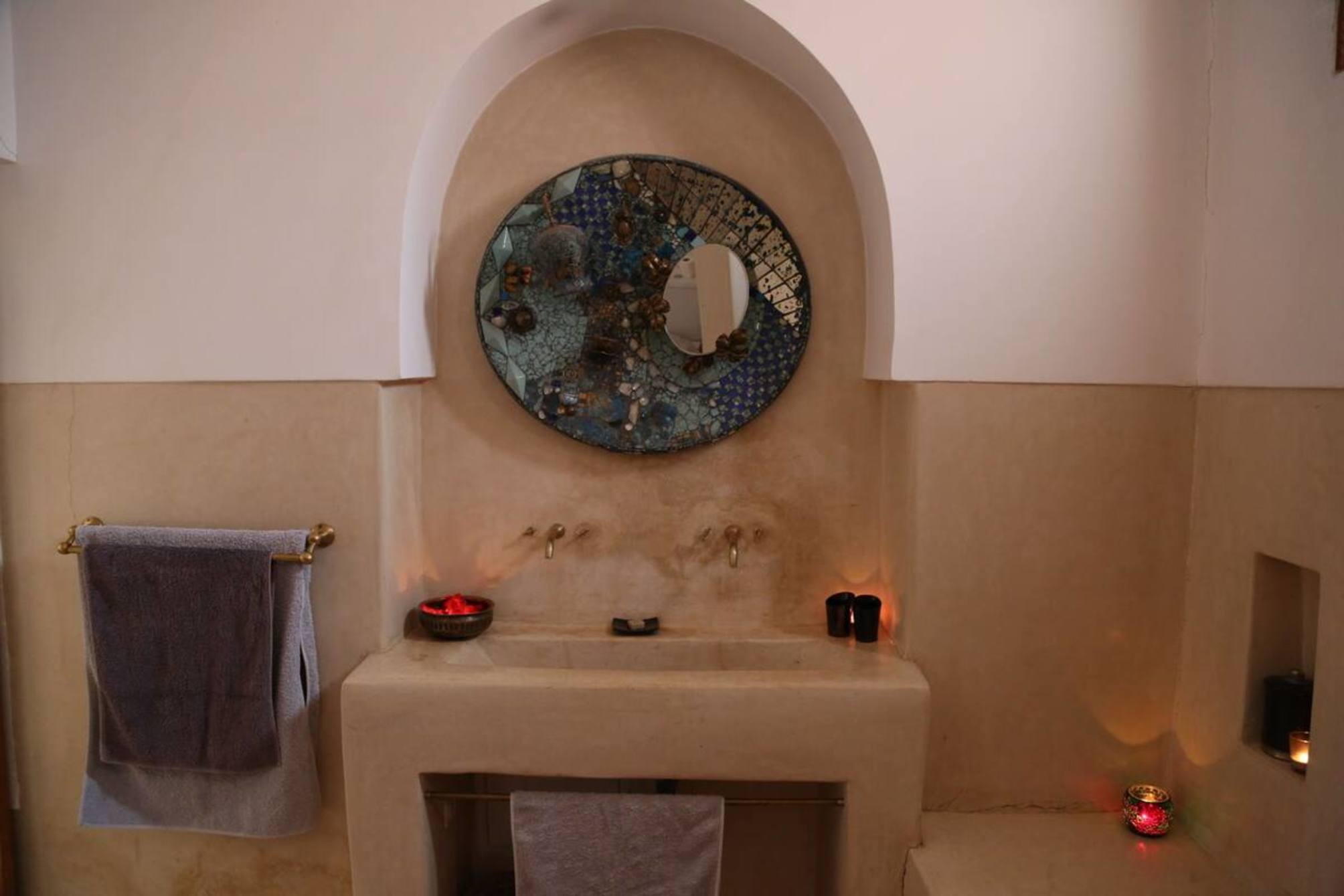 Supérieur(e) Suite