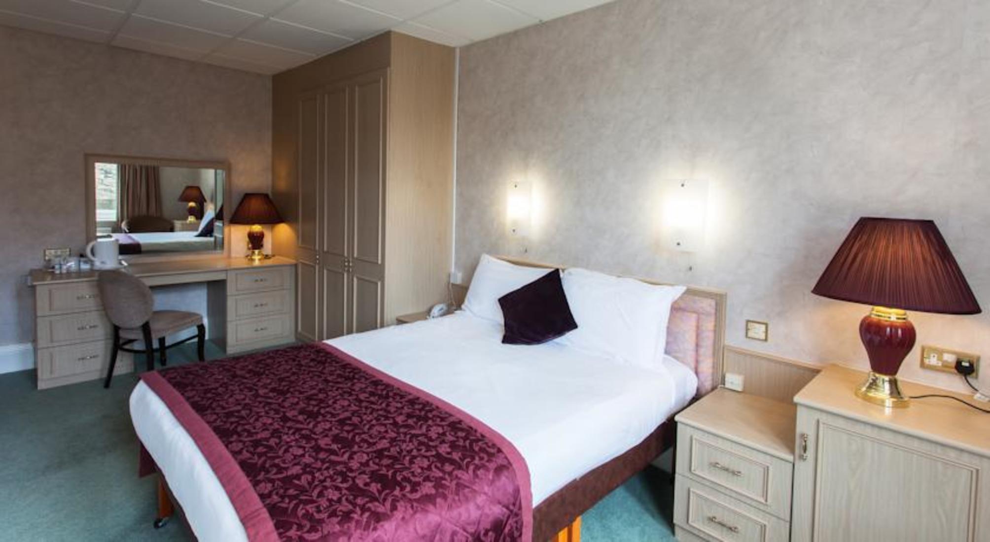 Heathlands Hotel 1