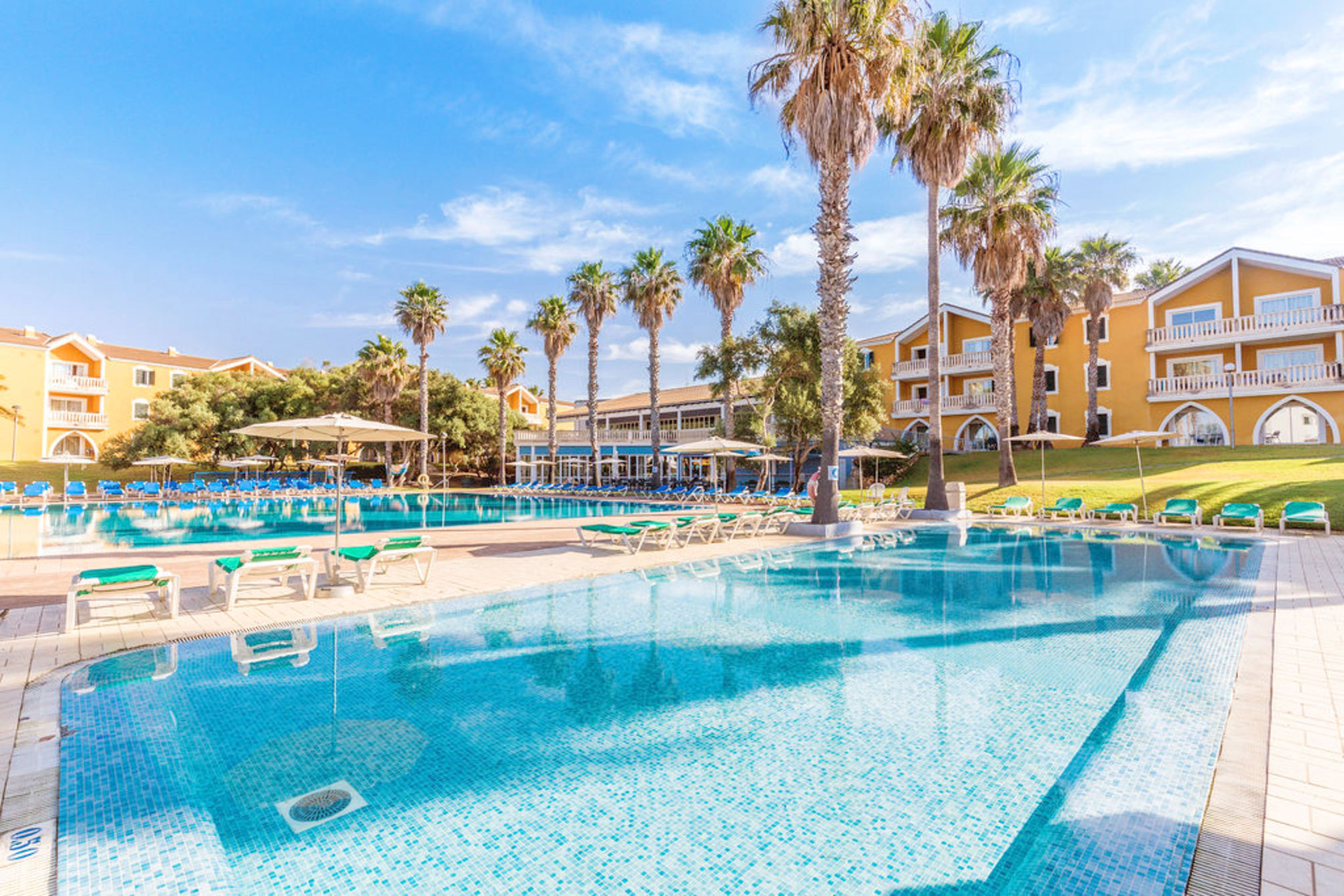Vibra Blanc Palace Aparthotel 1