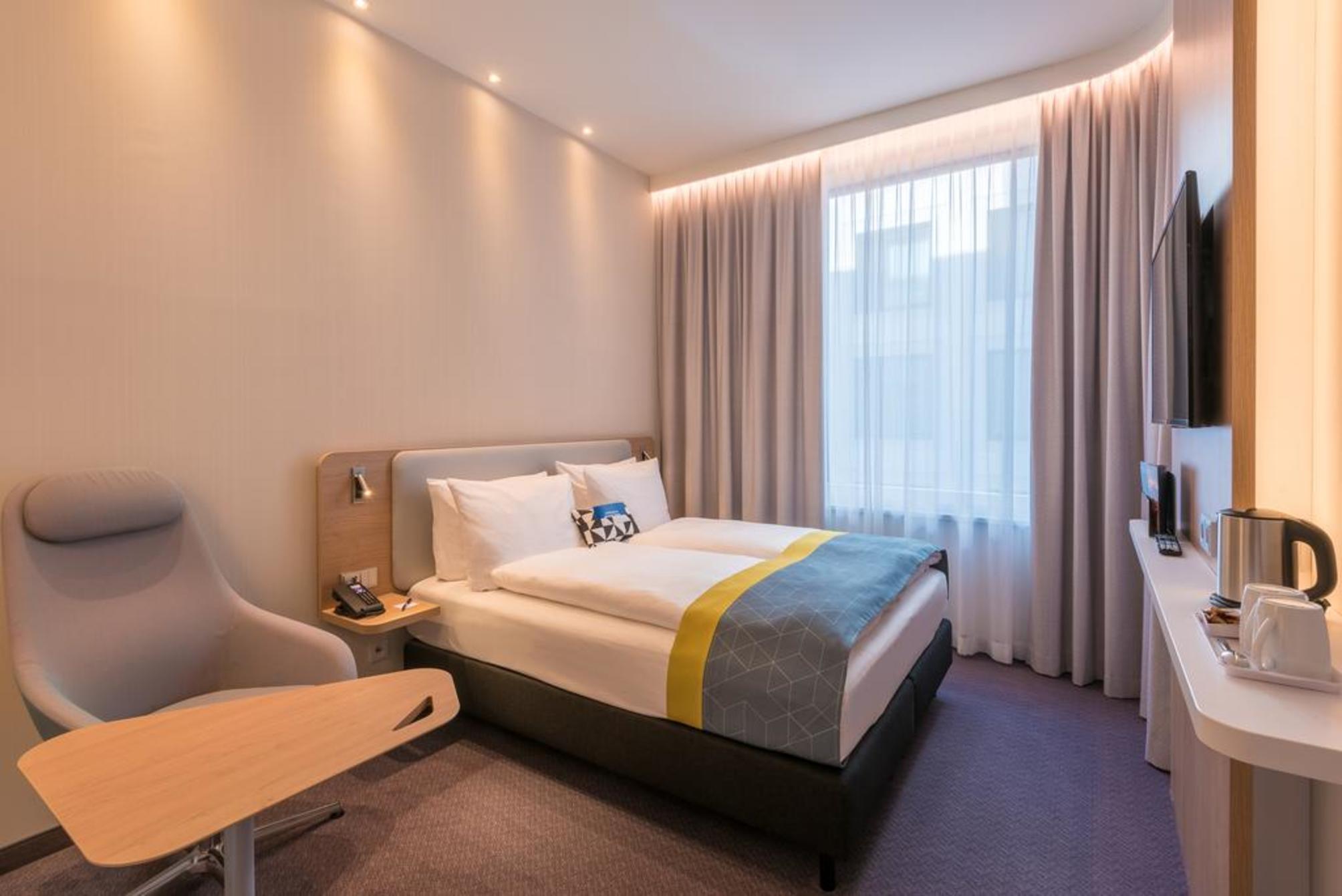 Holiday Inn Express MUNICH CITY WEST by IHG 1