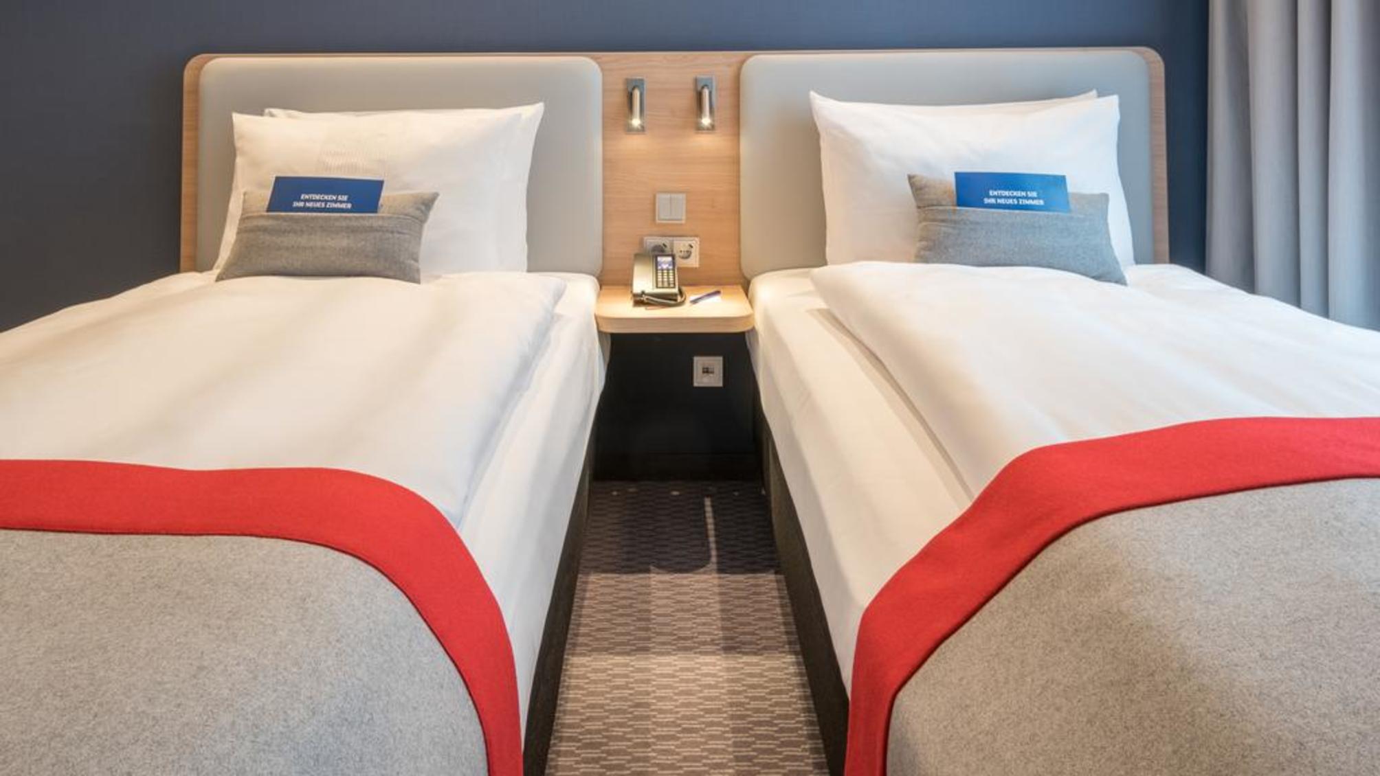 Standard Twin Room