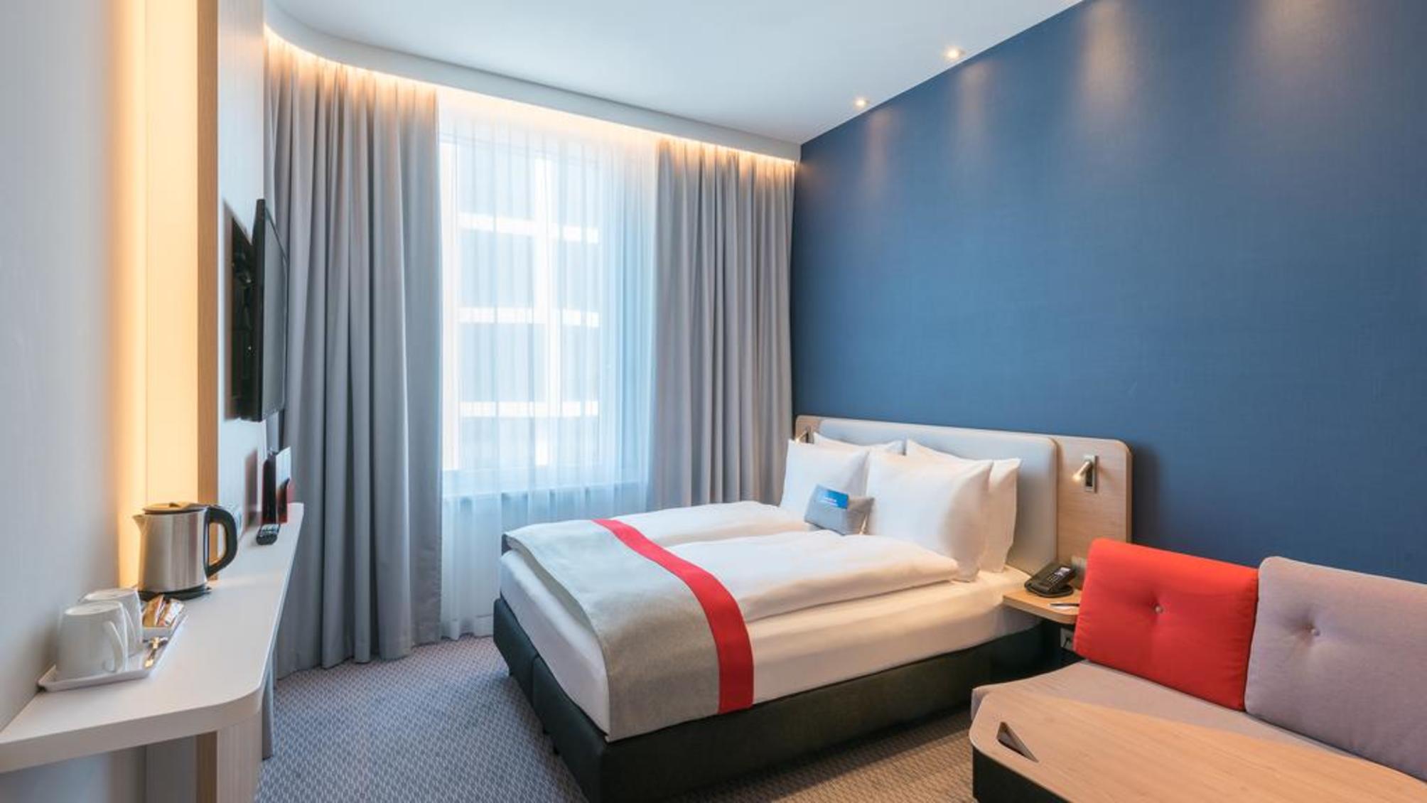 Holiday Inn Express MUNICH CITY WEST by IHG 2