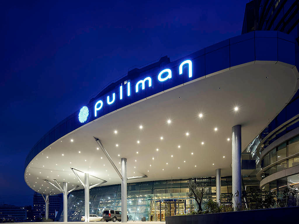 Pullman Istanbul Hotel & Convention Center 1