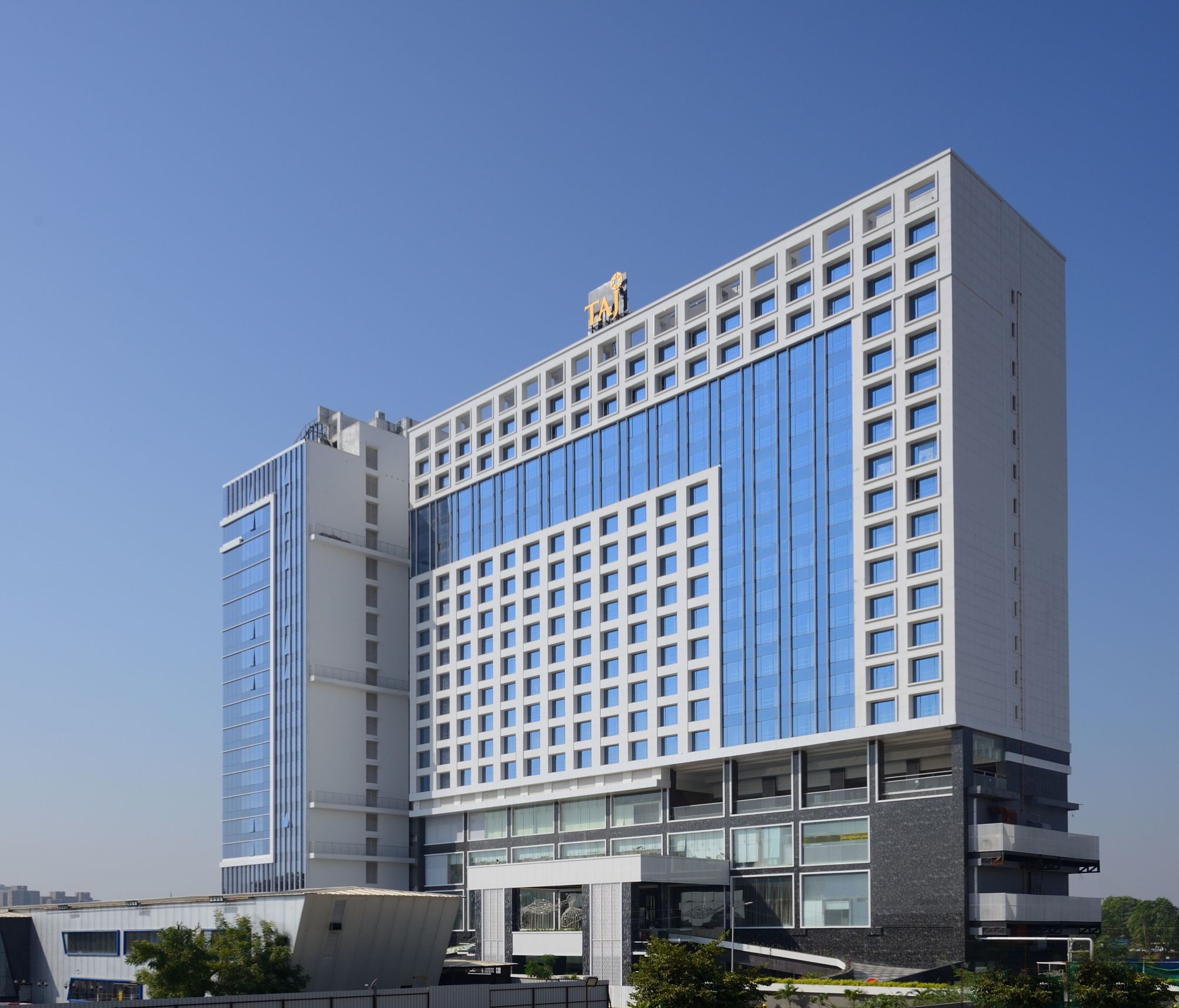 Taj Skyline Ahmedabad 2