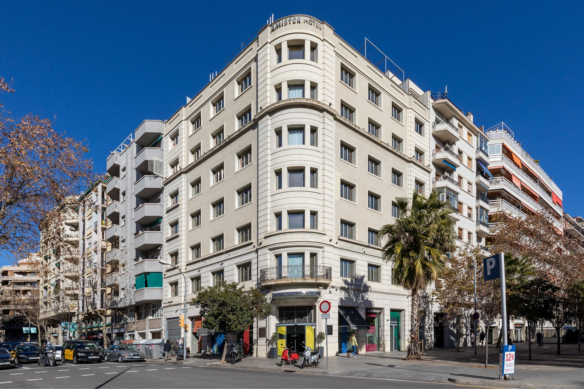 Sercotel Amister Art Hotel 1