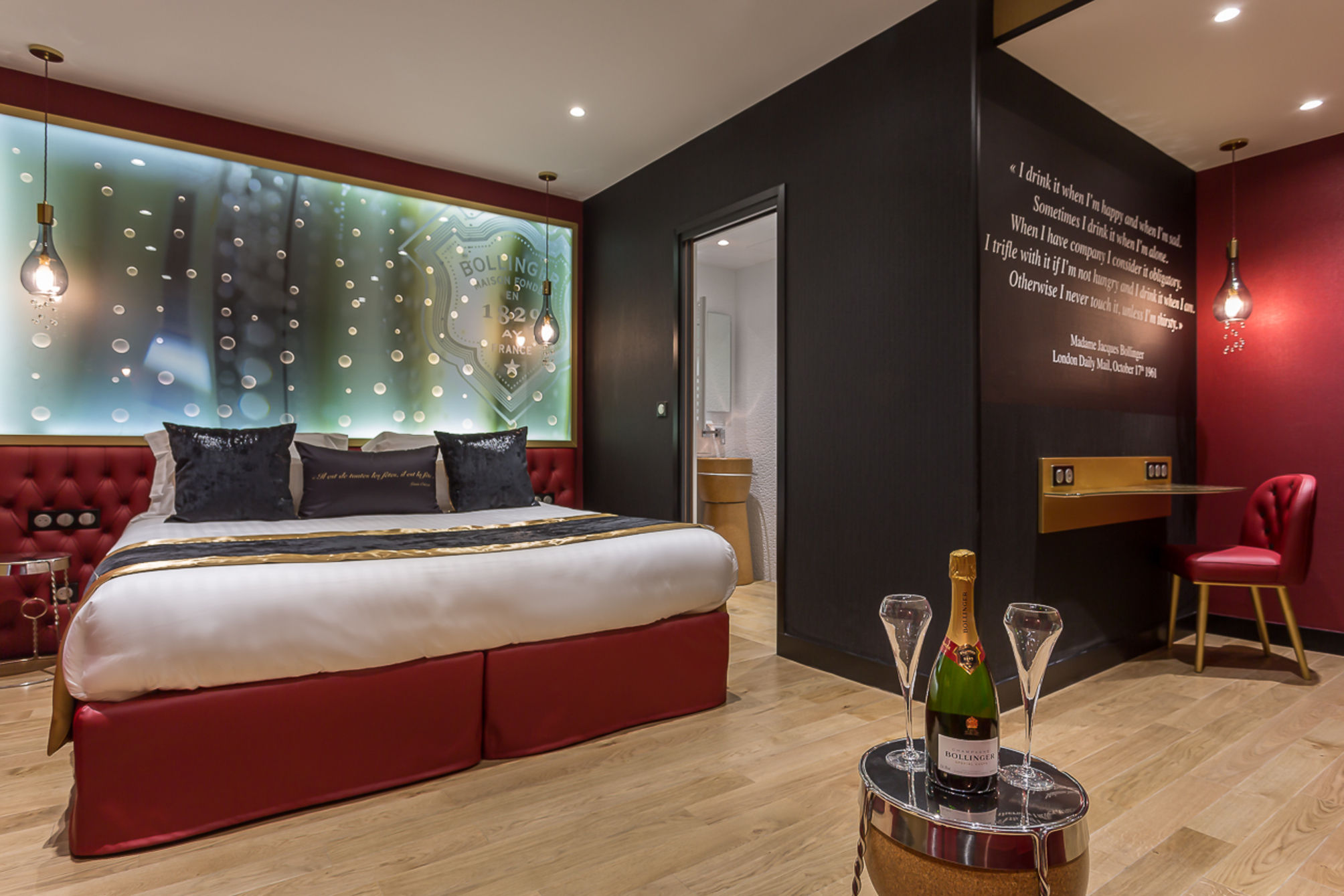 Hotel Les Bulles De Paris 1