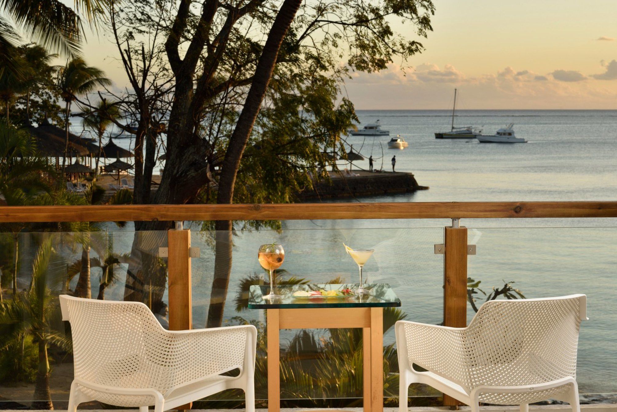 Coral Azur Beach Resort Mont Choisy 2