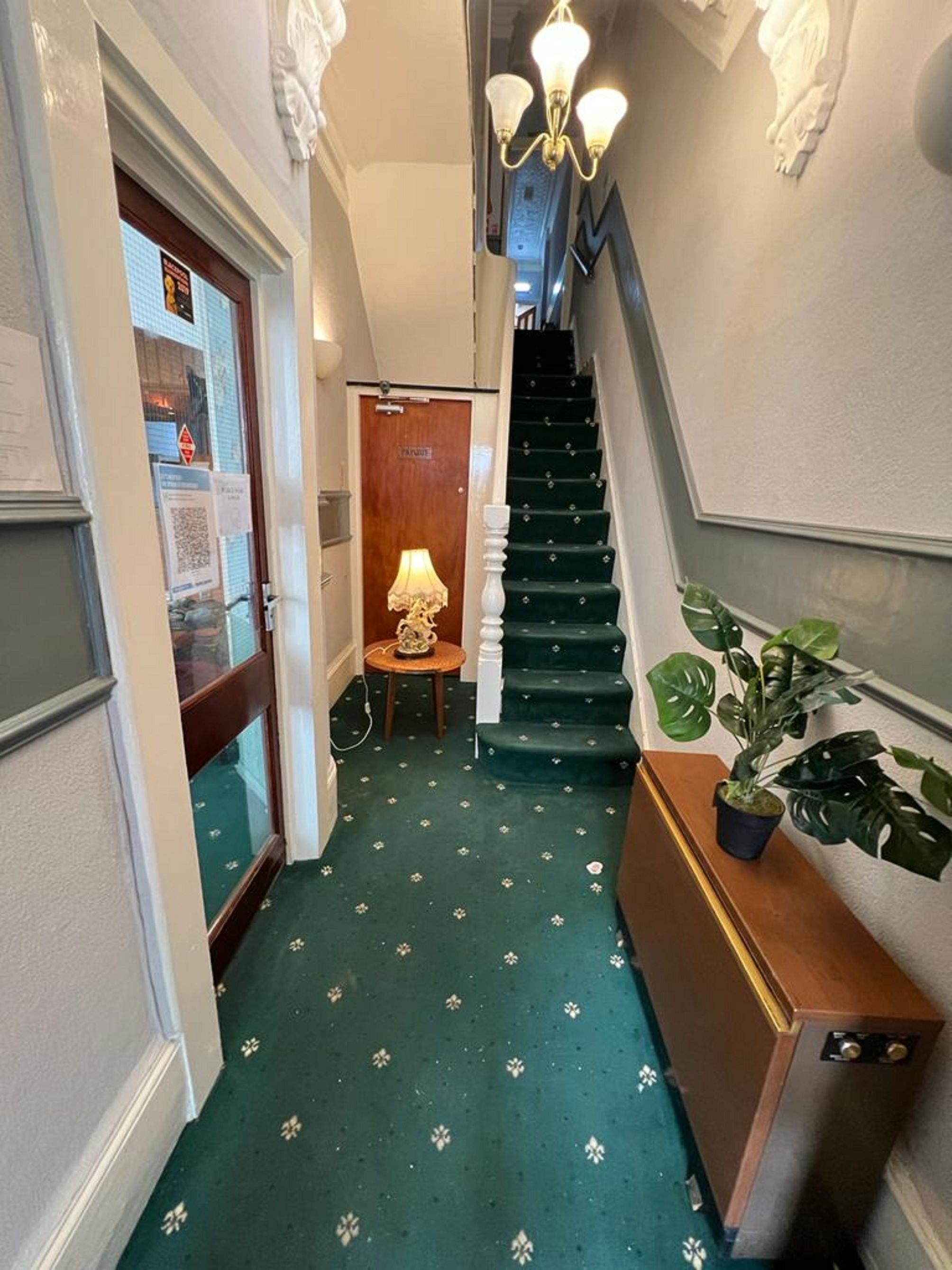 Chesterton Hotel, Blackpool South Shore 2