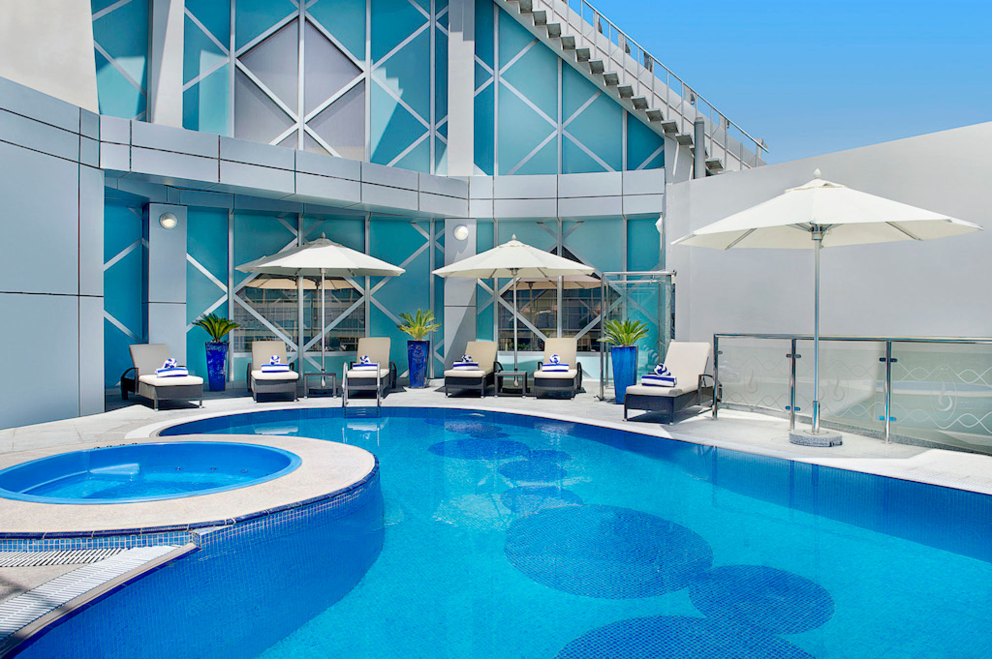 City Seasons Towers Hotel Bur Dubai 2