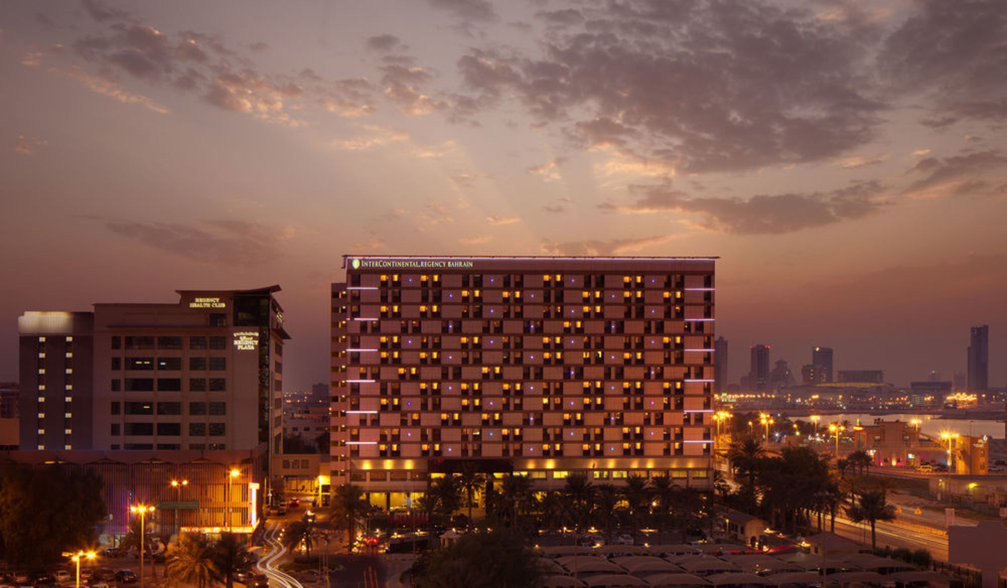 InterContinental Hotels BAHRAIN by IHG 2