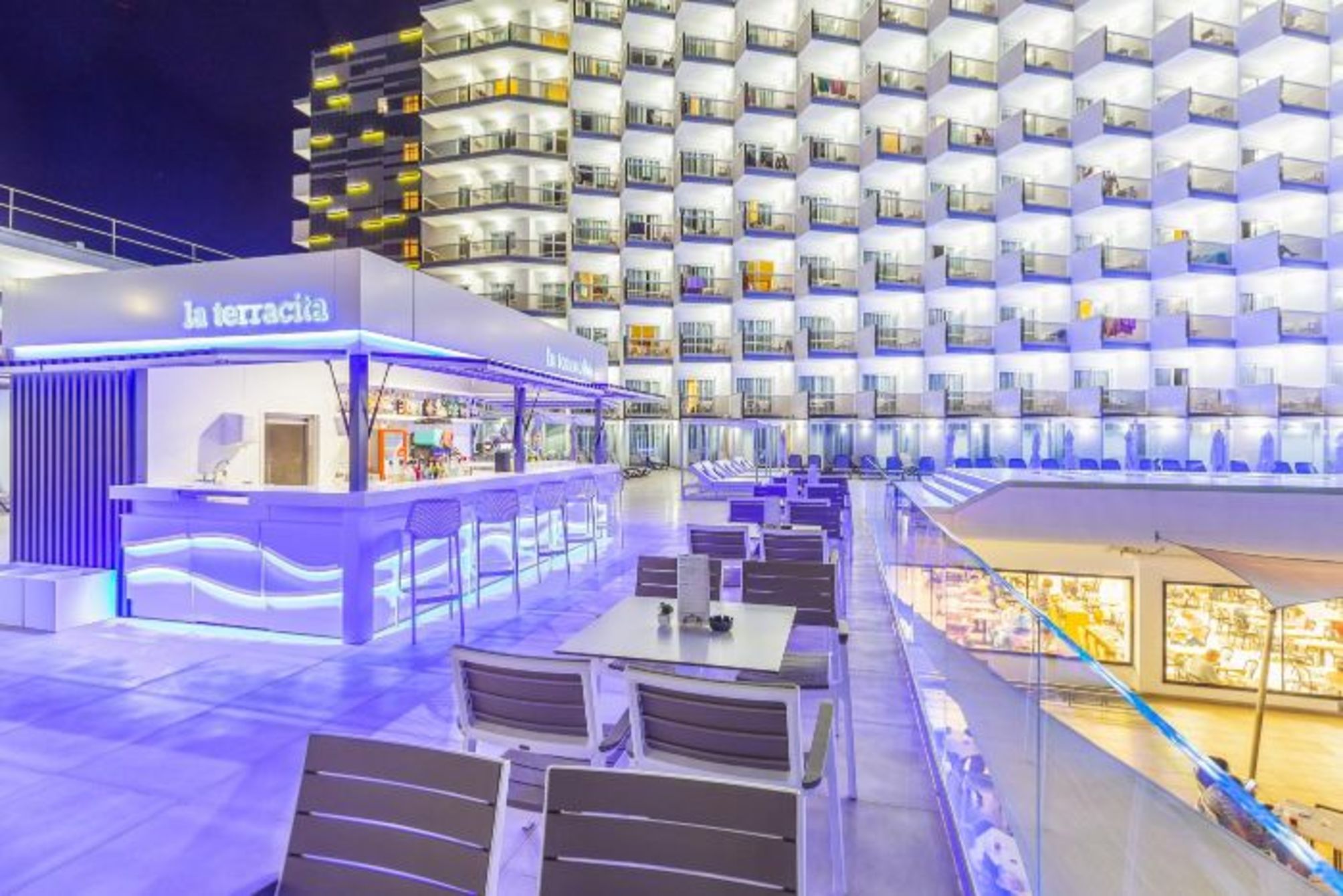 Hotel Samos 2