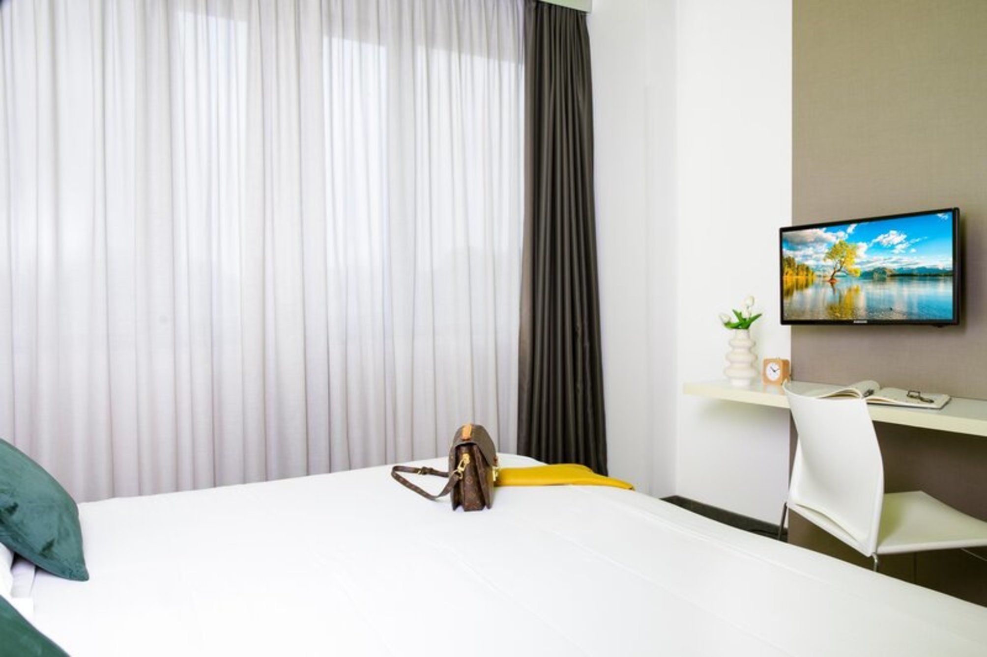 The Caesar Hotel Roma 2