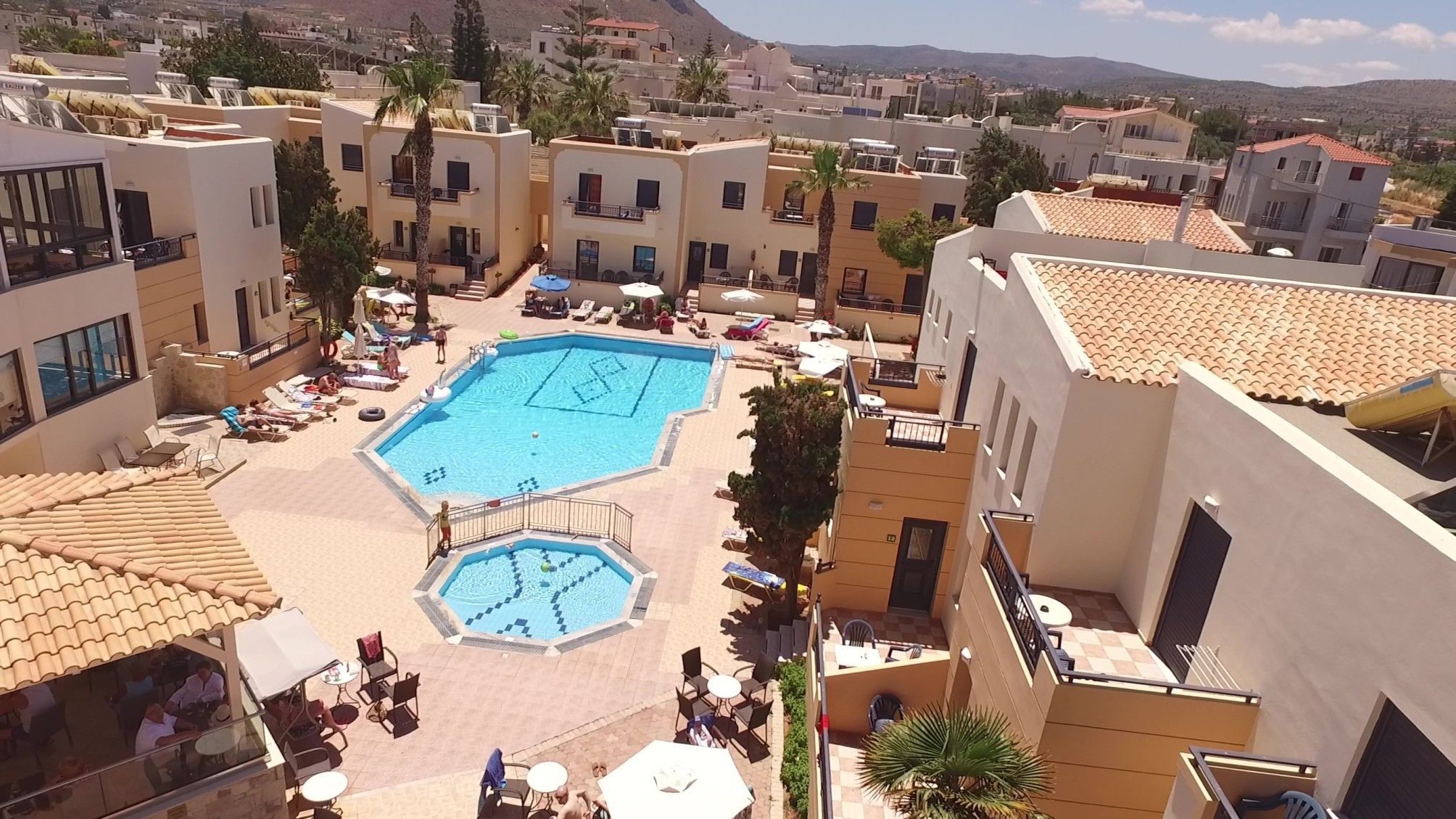 Blue Aegean Hotel & Suites 2