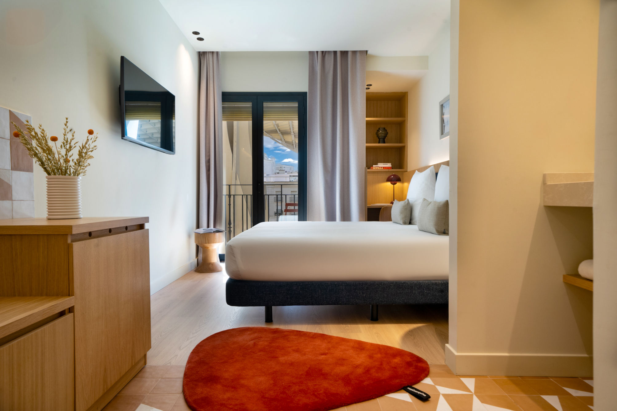 Deluxe room with balcony