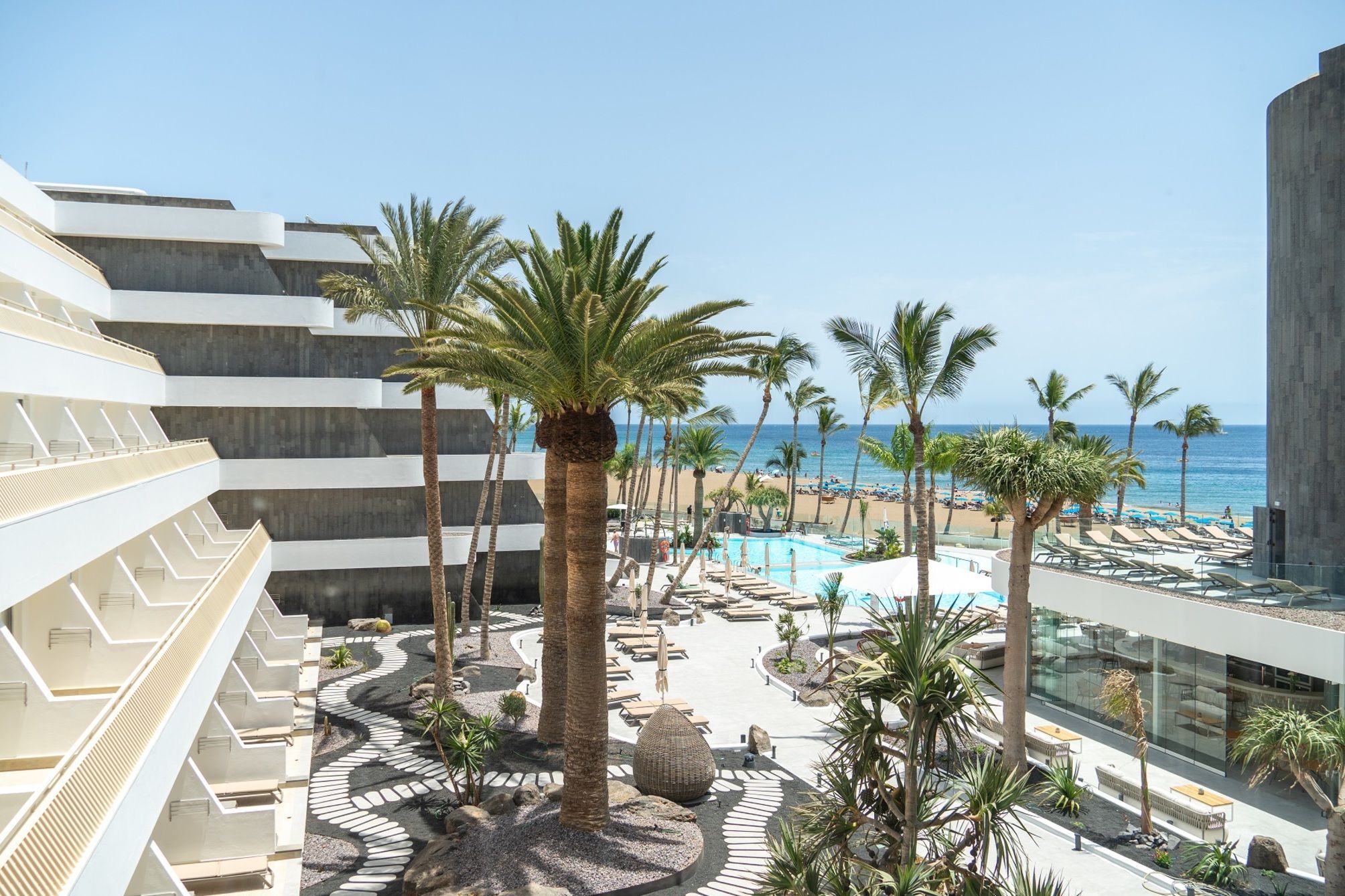 Plus Fariones Suite Hotel 1