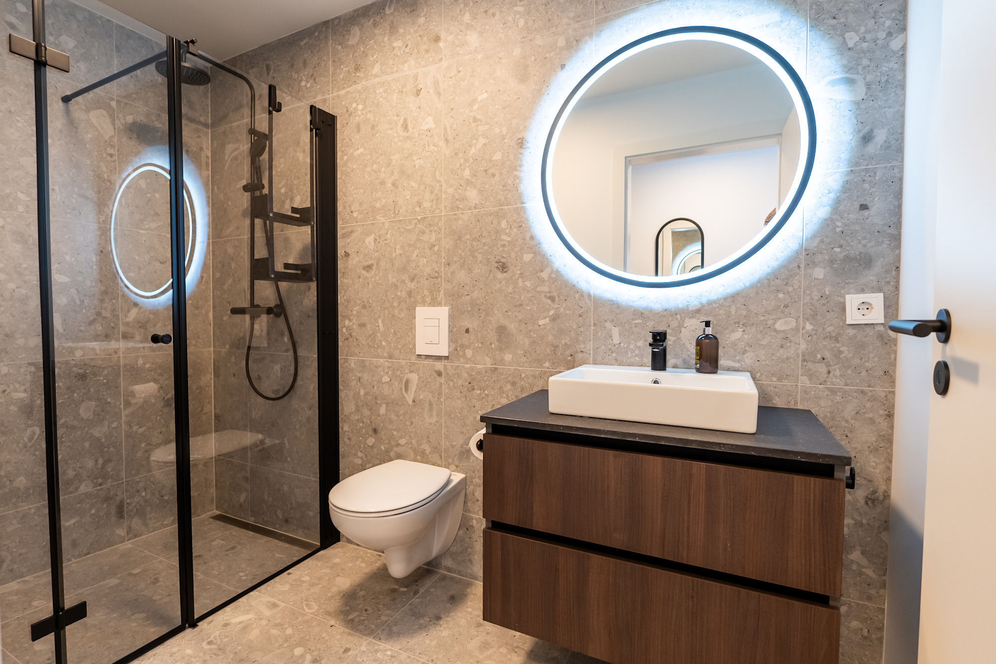 Hlemmur Suites 1