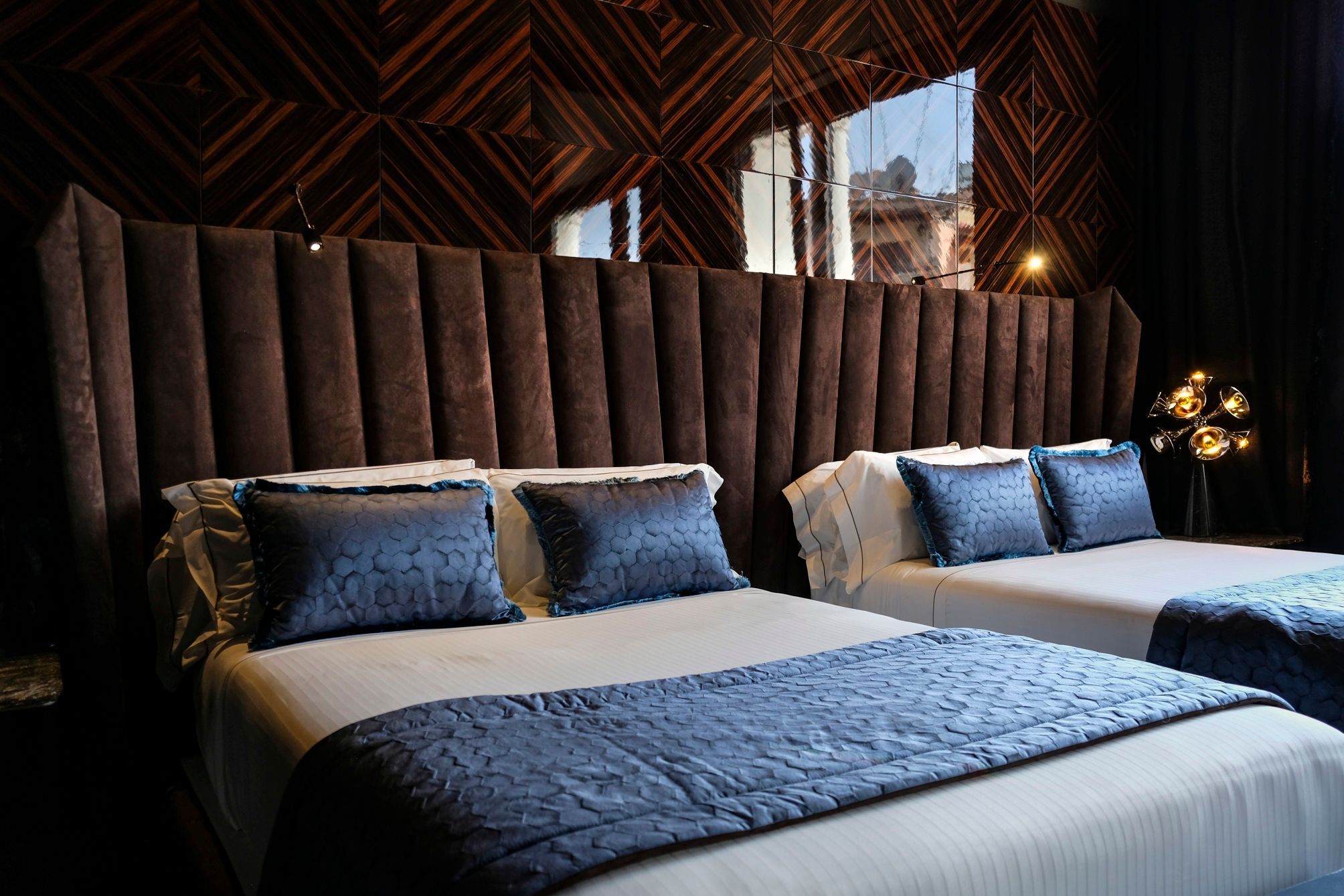 U-Visionary Roma Hotel 2