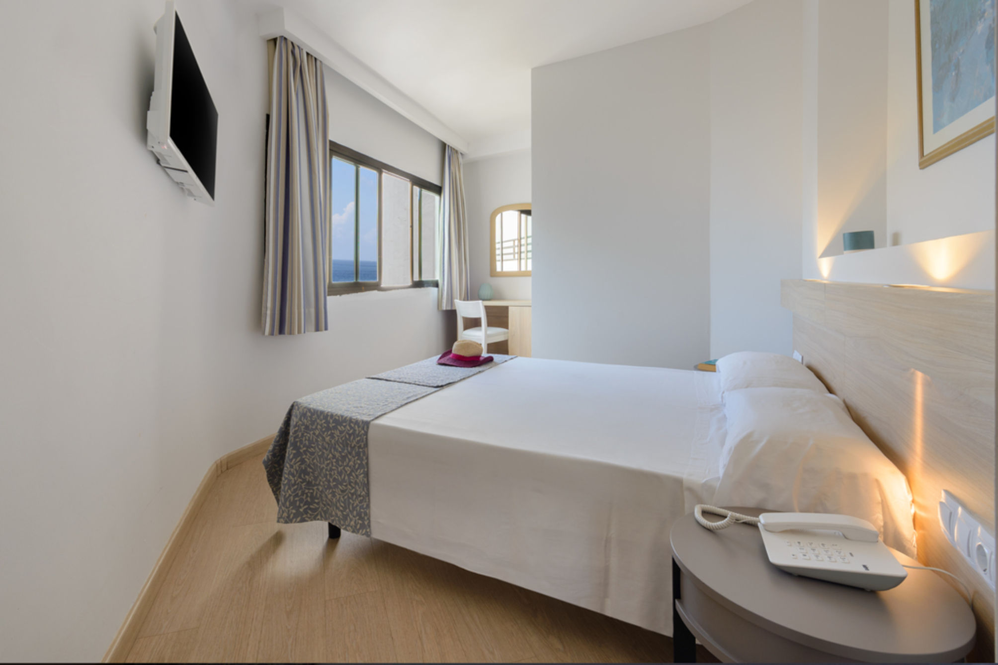   Double Room (No Balcony)