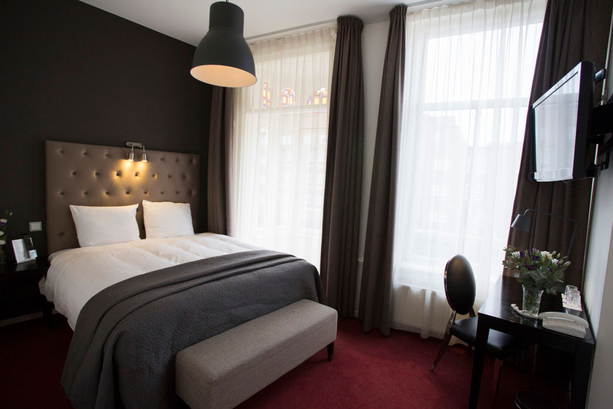 Quentin Canal House Hotel 2