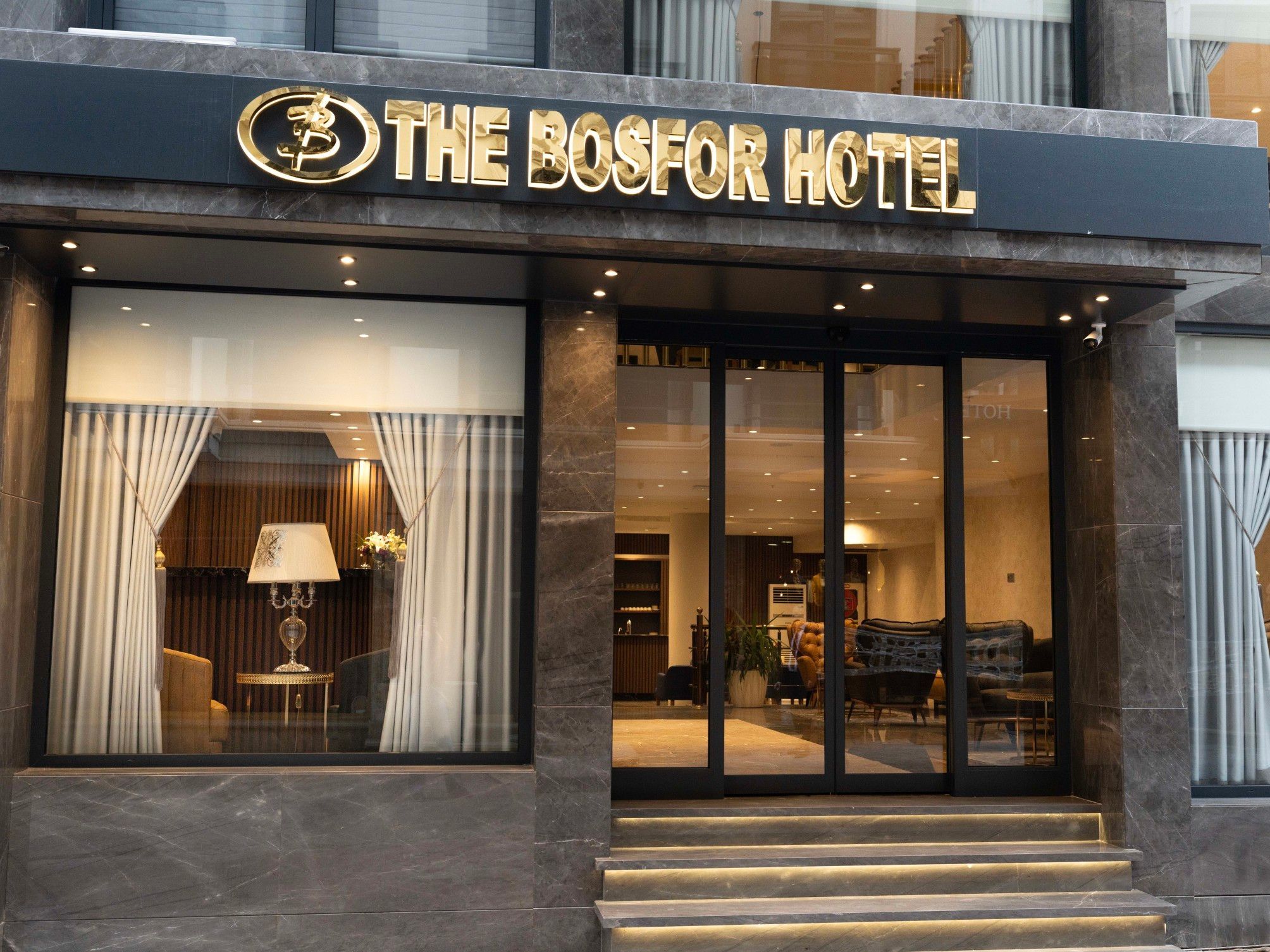 THE BOSFOR HOTEL 1