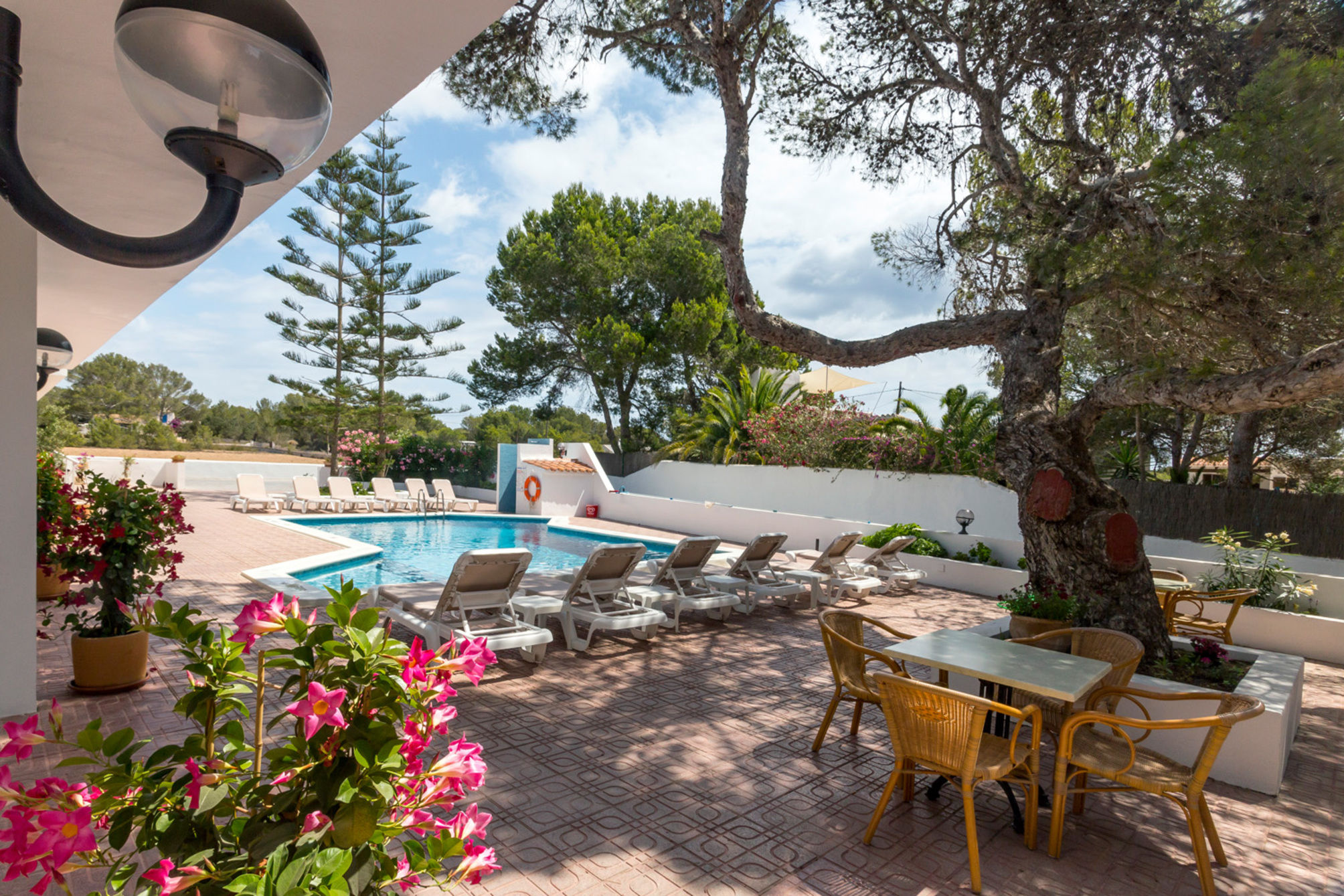 Hostal Es Pi - Emar Hotels 2