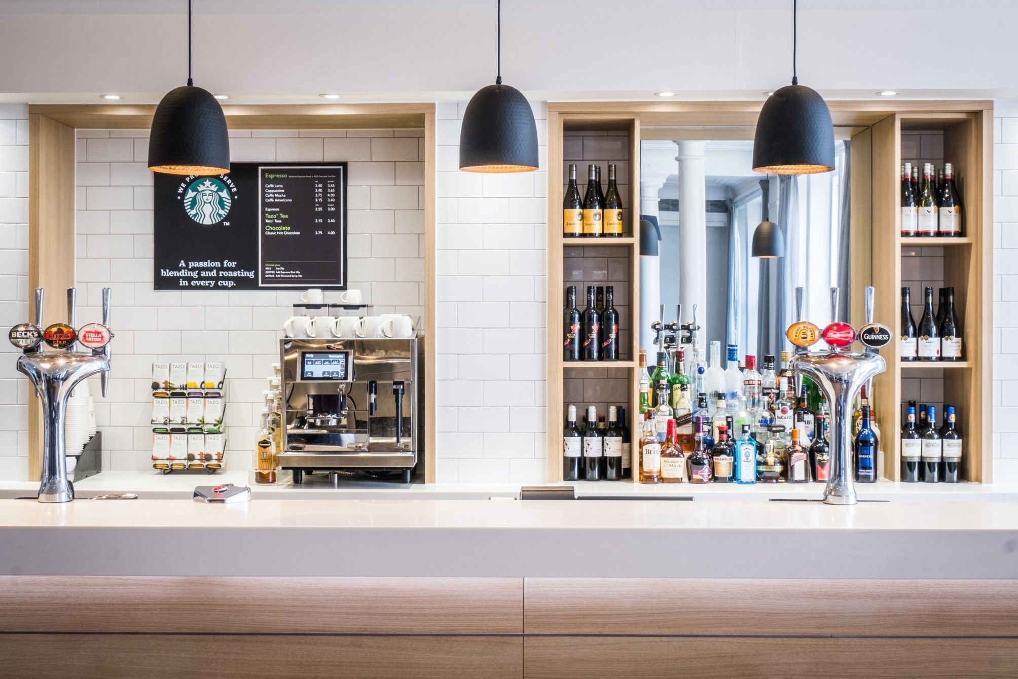 Holiday Inn FARNBOROUGH by IHG 2