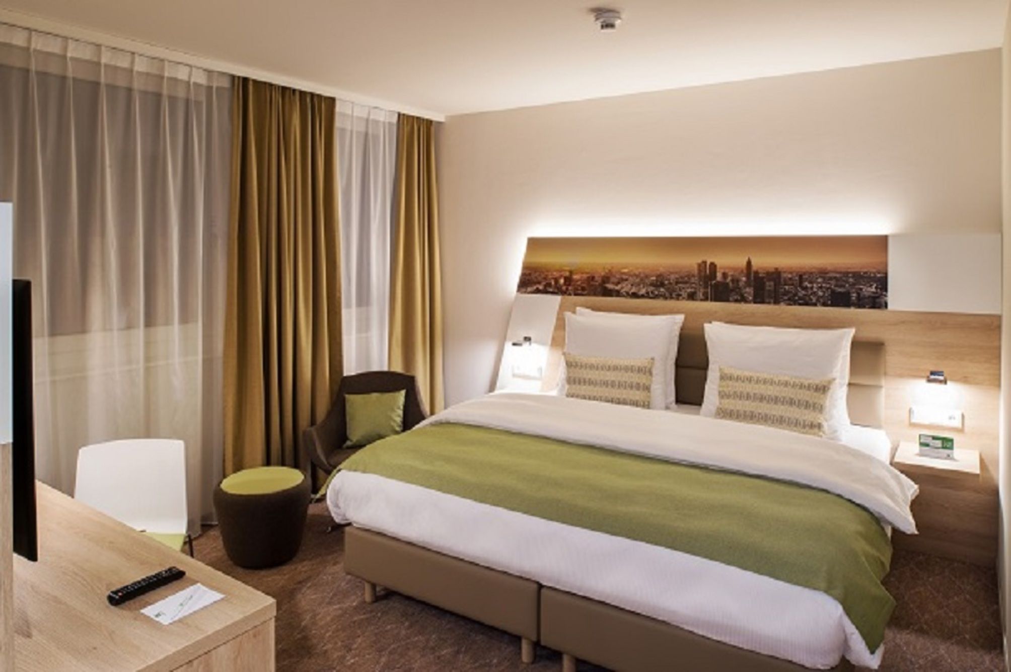 Holiday Inn FRANKFURT AIRPORT by IHG 1