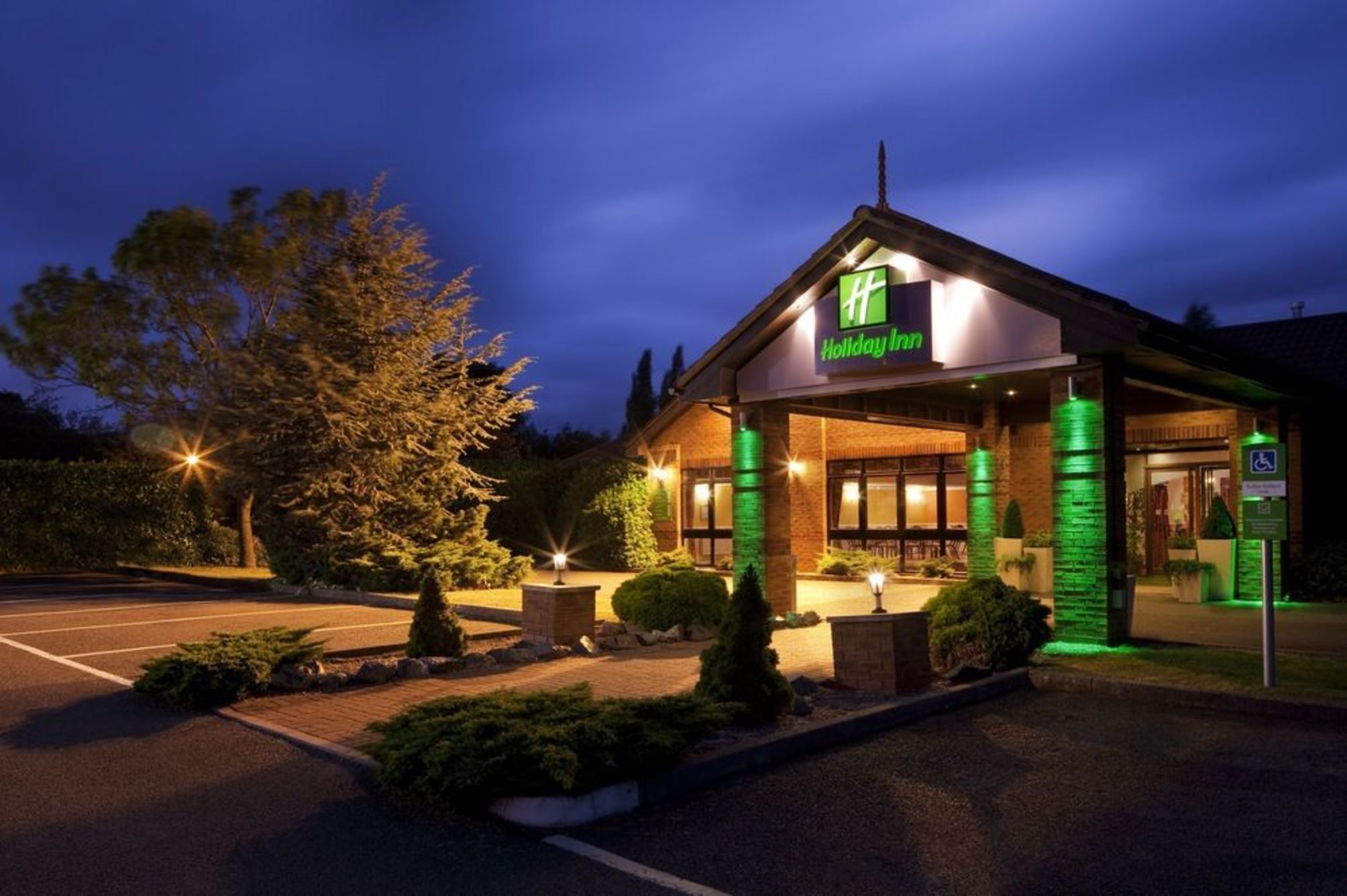 Holiday Inn NORTHAMPTON WEST M1, JCT 16 by IHG 2