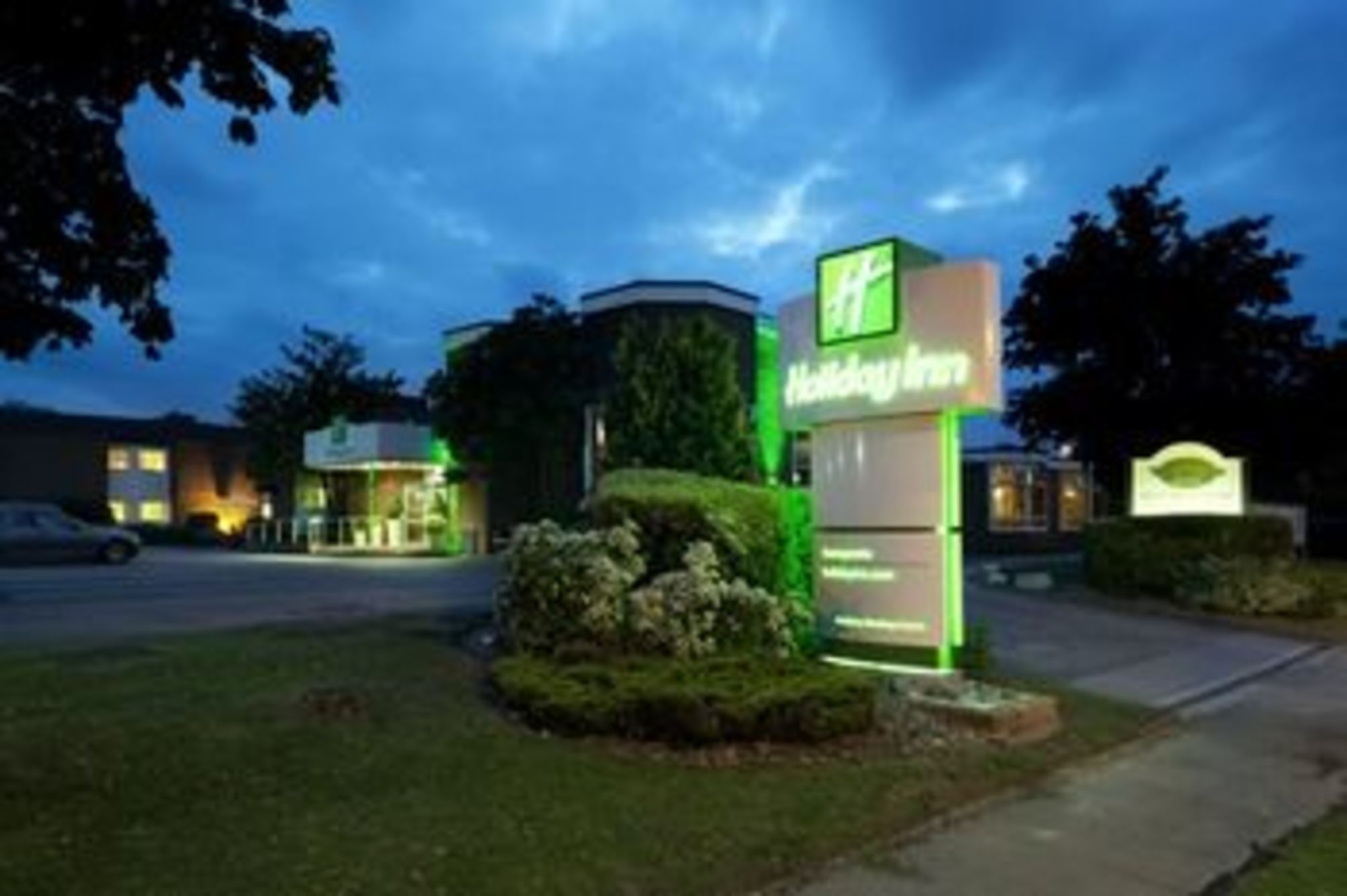 Holiday Inn BASINGSTOKE by IHG 2