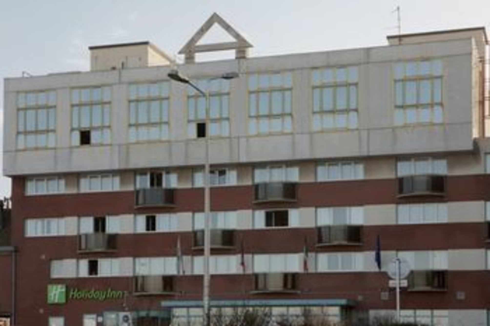 Holiday Inn CALAIS - CENTRE CAR FERRY by IHG 2