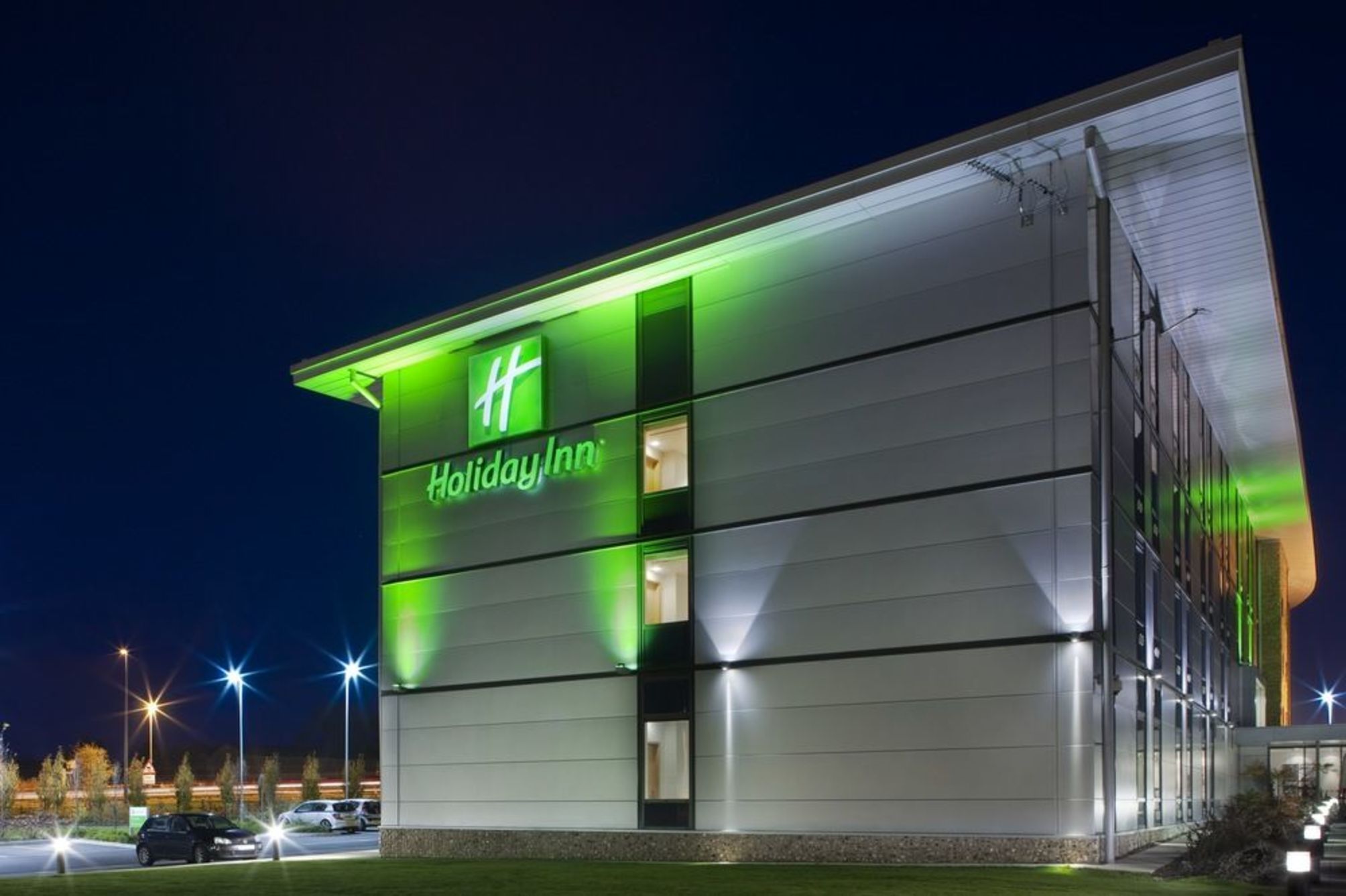 Holiday Inn SALISBURY - STONEHENGE by IHG 2