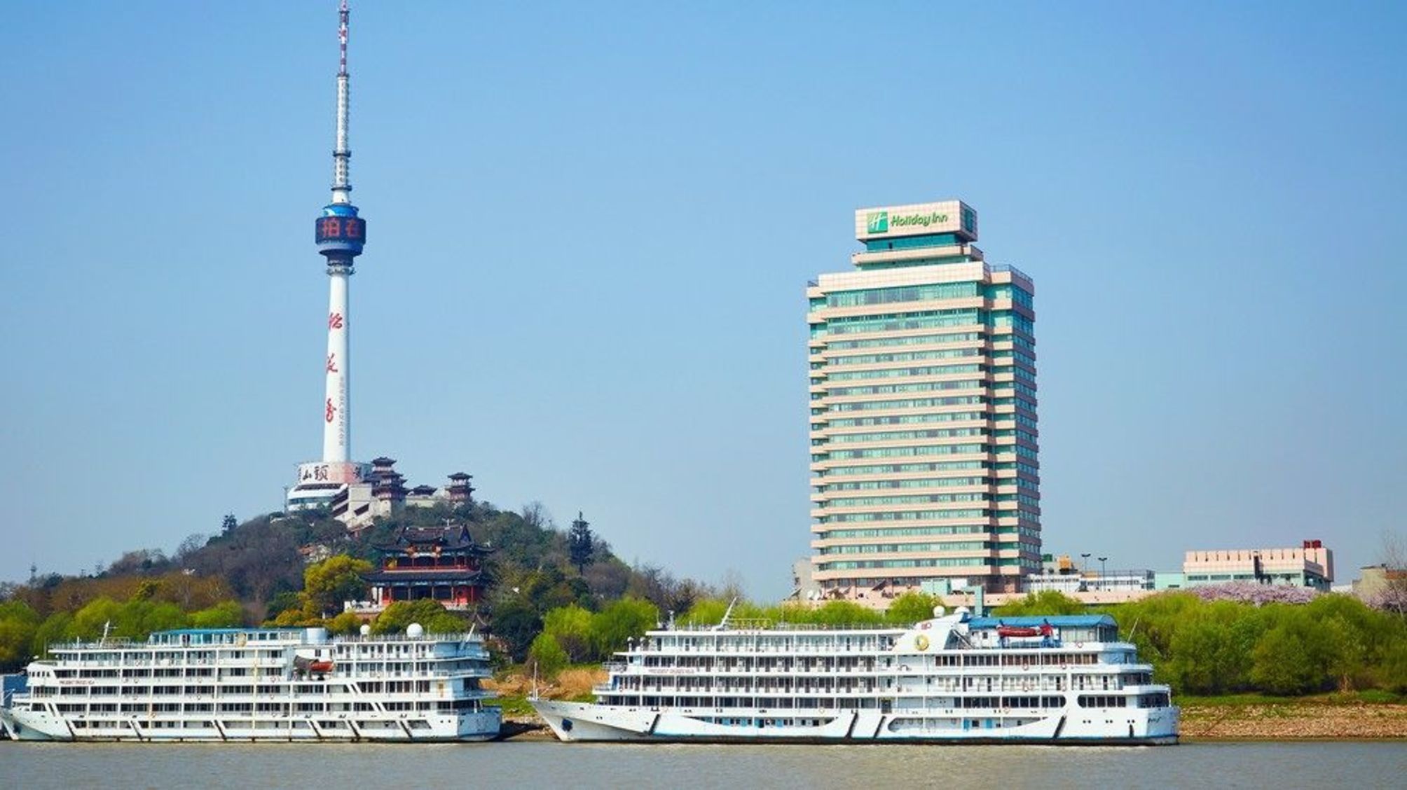 Holiday Inn WUHAN RIVERSIDE by IHG 2