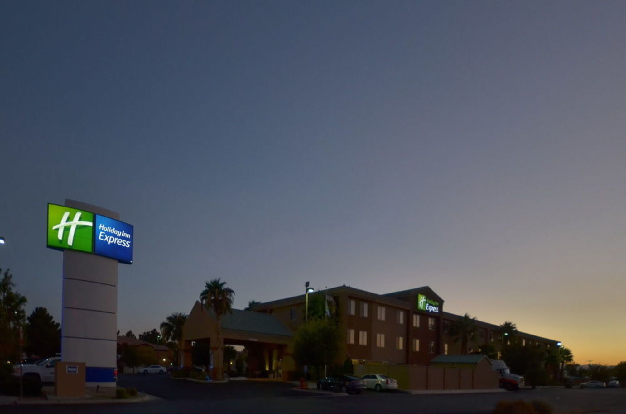 Holiday Inn Express LAS VEGAS-NELLIS by IHG 2