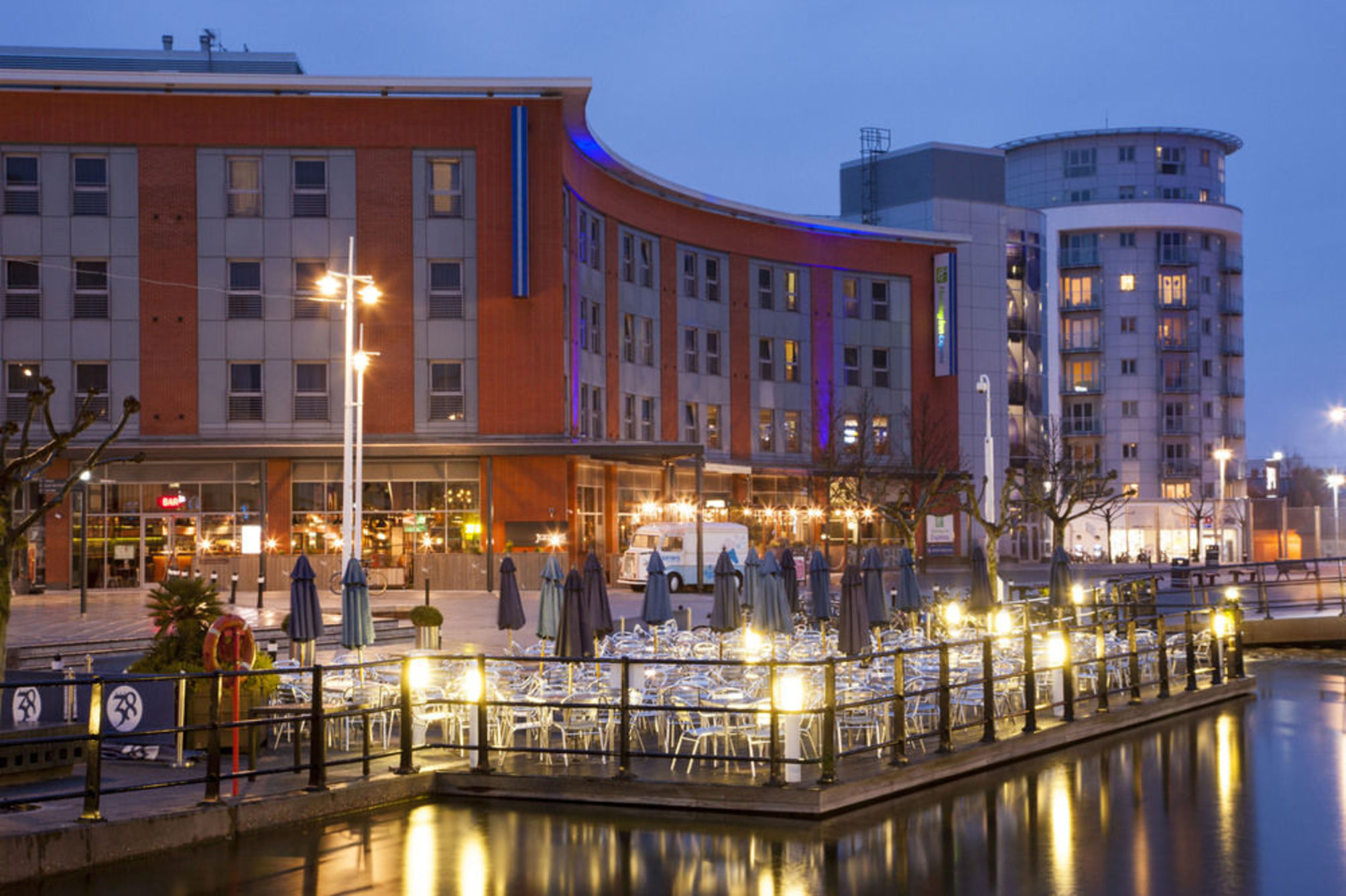 Holiday Inn Express PORTSMOUTH - GUNWHARF QUAYS by IHG 2