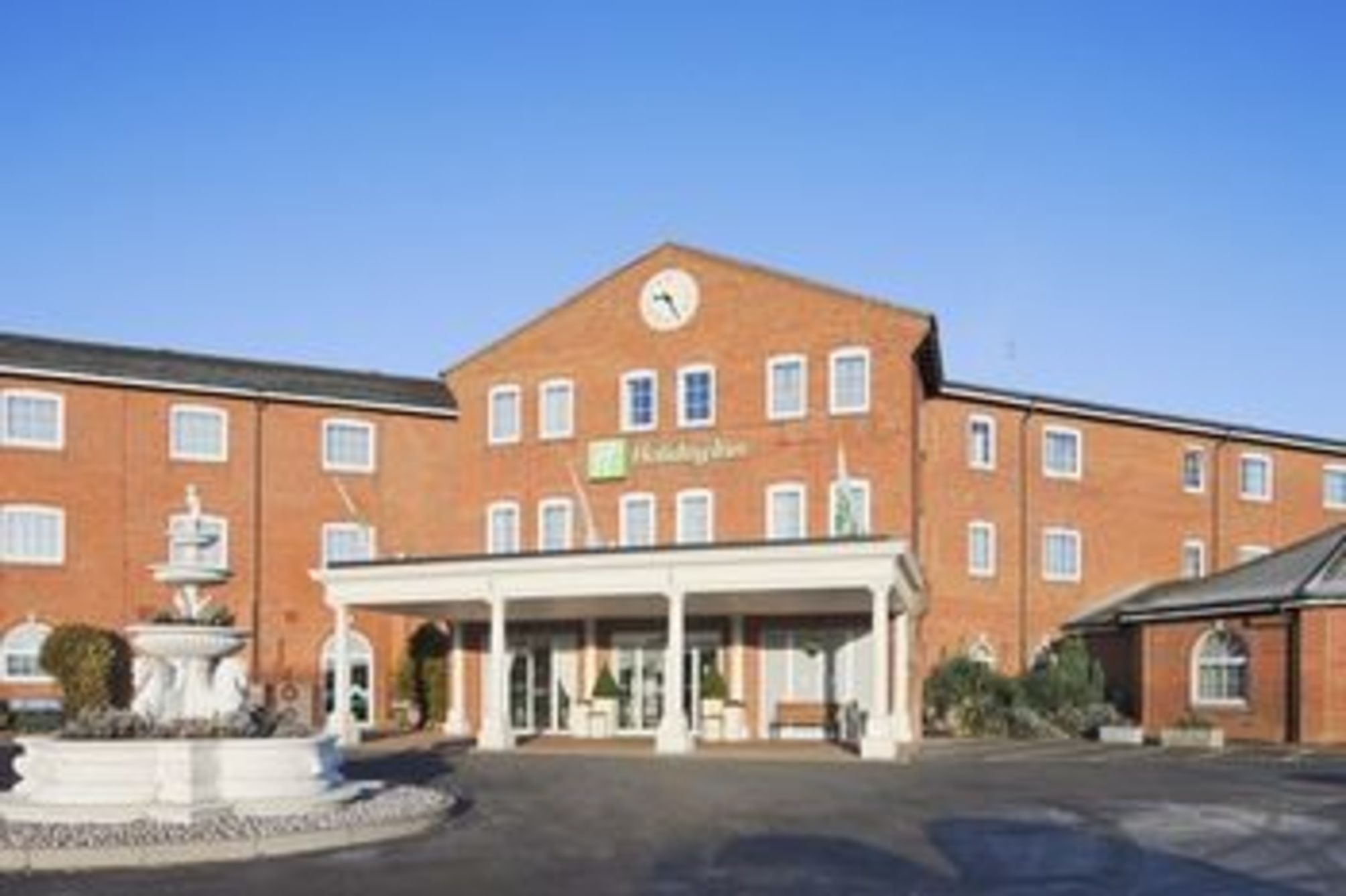 Holiday Inn CORBY KETTERING HOTEL & SPA by IHG 2