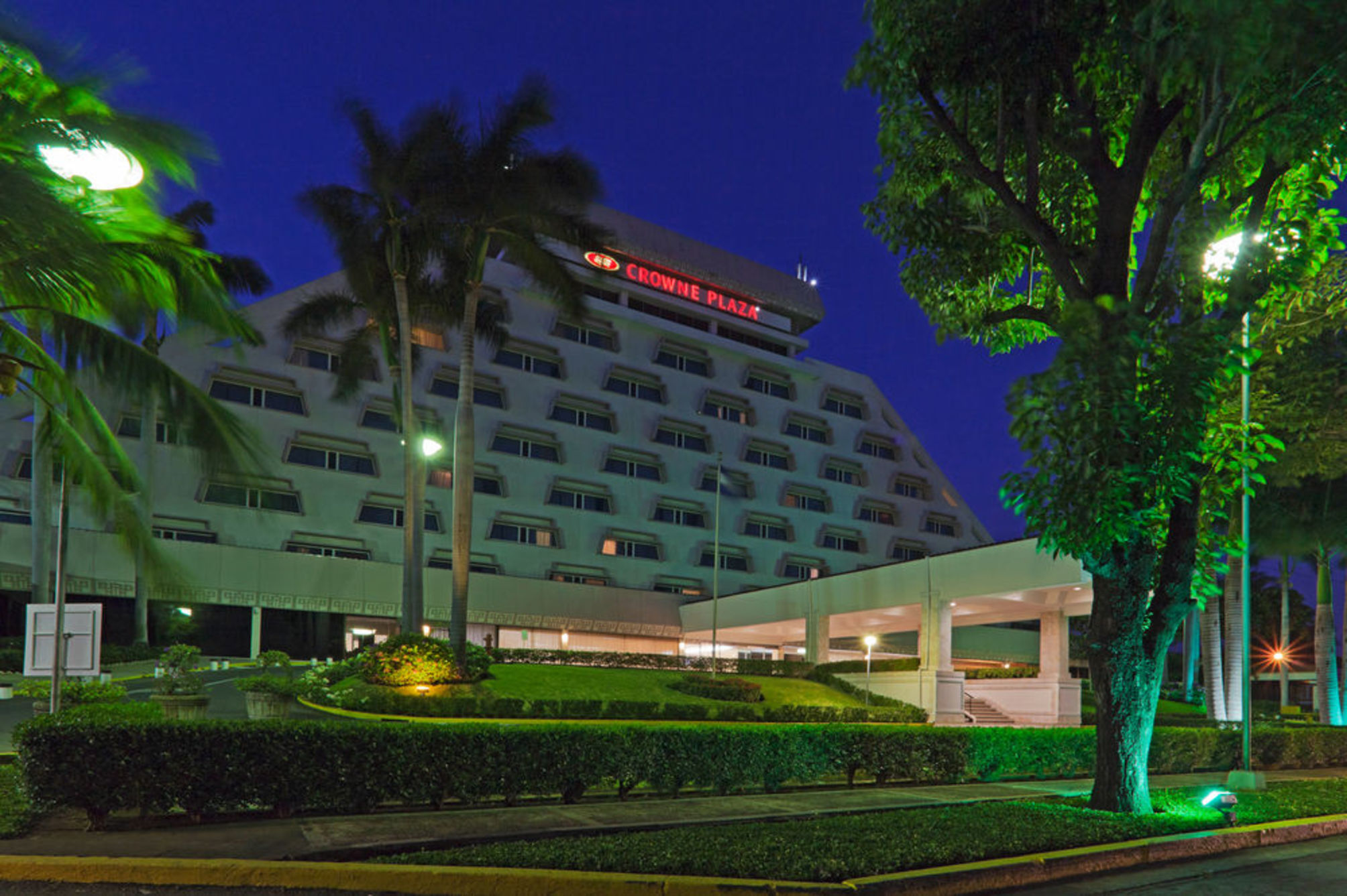 Crowne Plaza MANAGUA by IHG 2