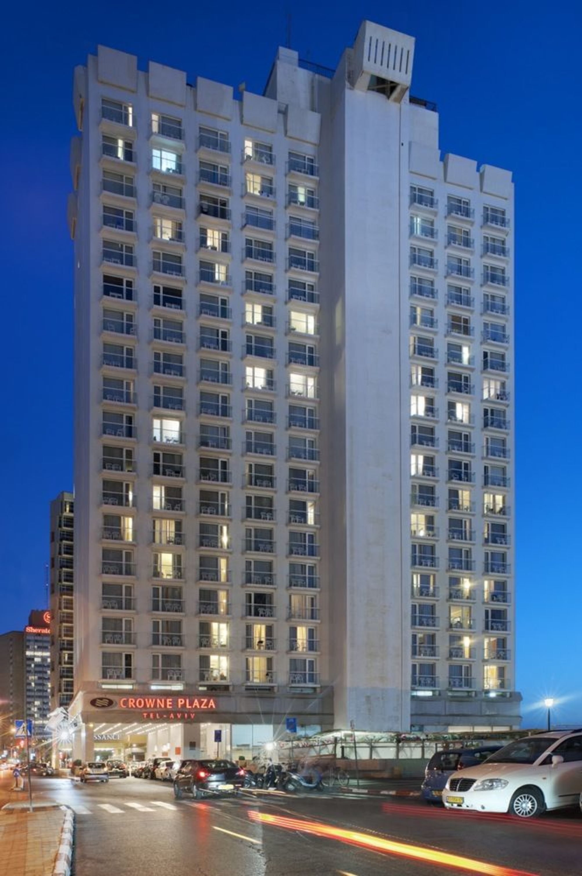 Crowne Plaza TEL AVIV BEACH by IHG 2