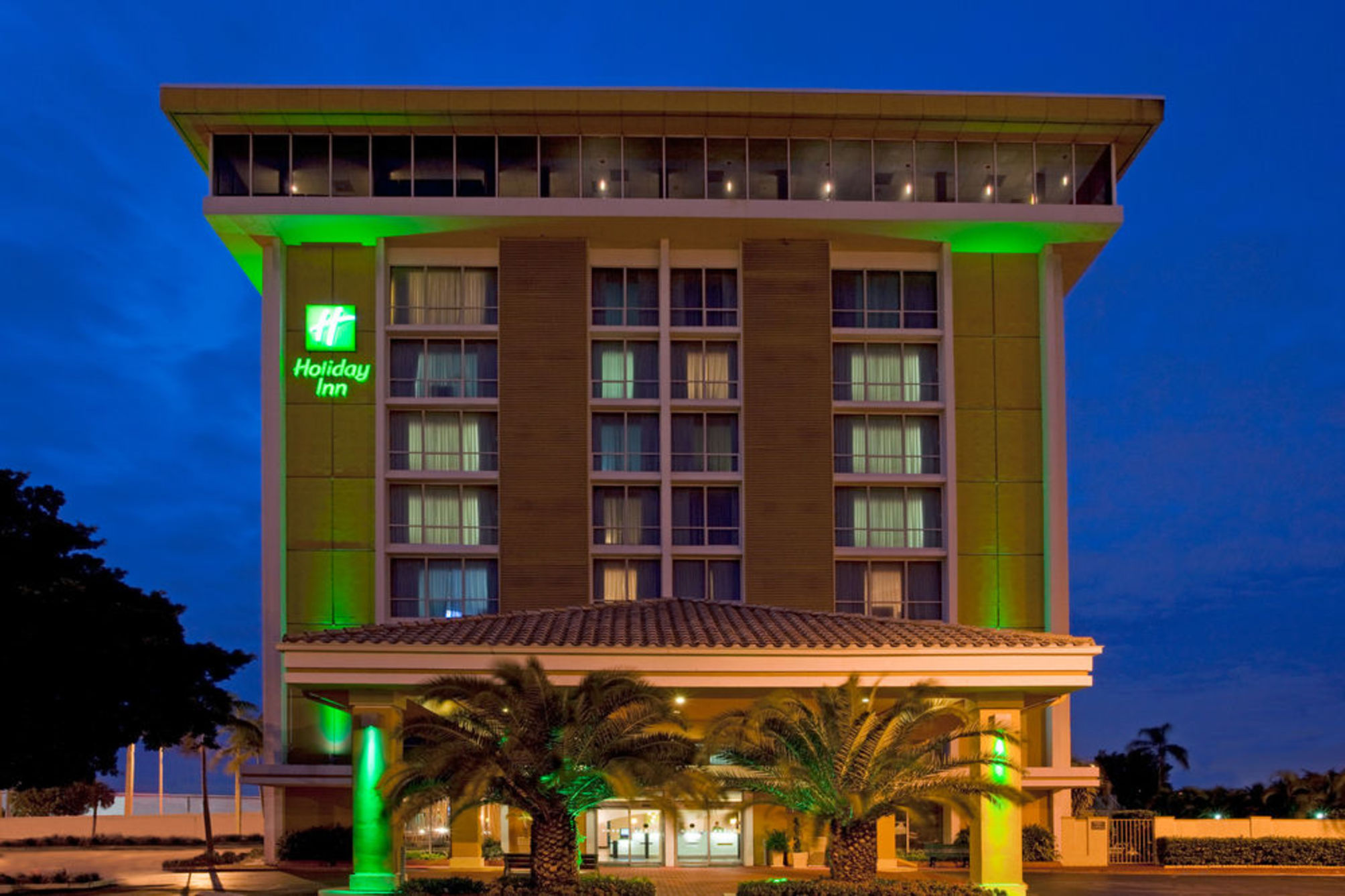 Holiday Inn MIAMI-INTERNATIONAL AIRPORT by IHG 2